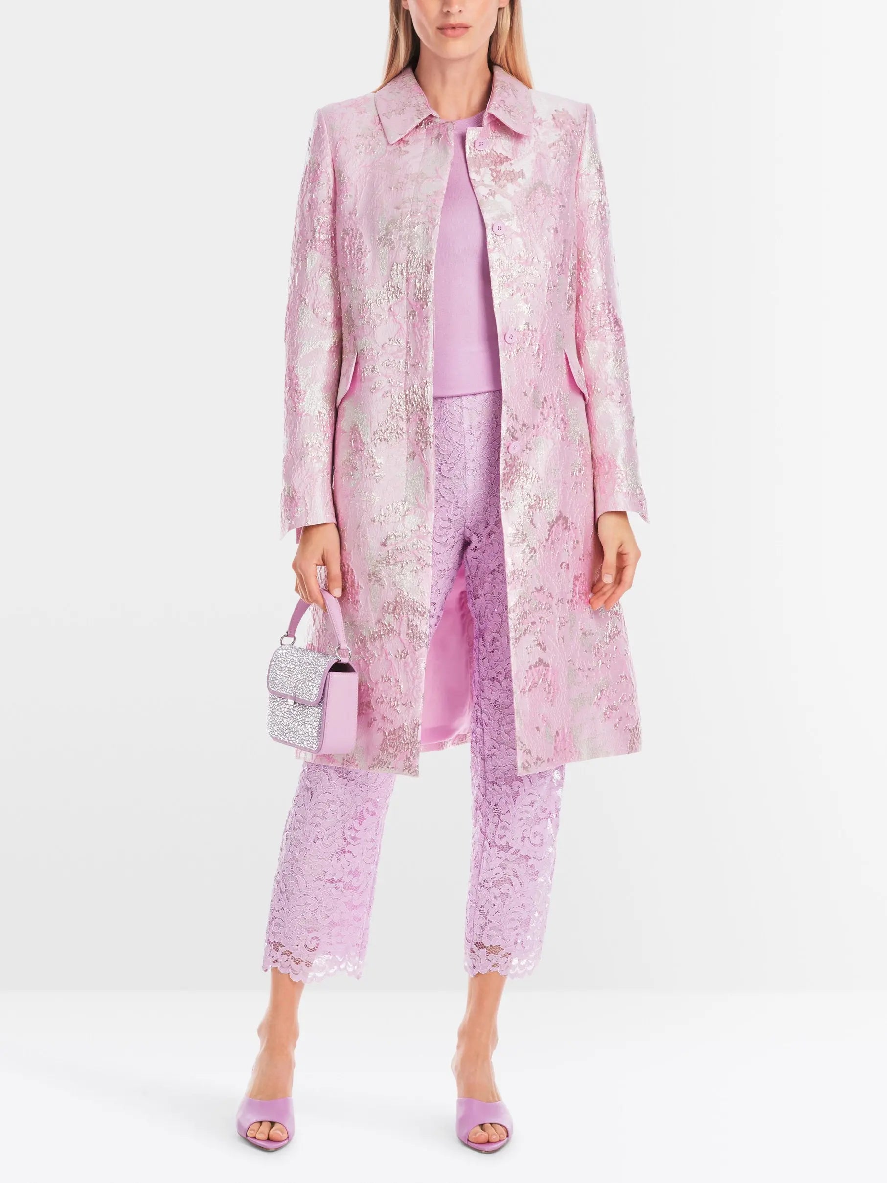 Marc Cain_Short and Fitted Brocade Coat_YG 11.03 W22_707_02