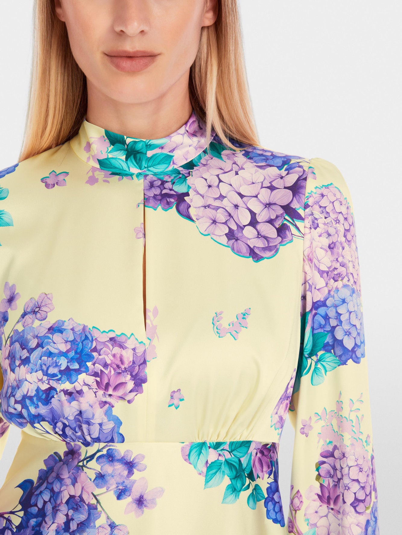 Marc Cain_70S Rethink Together Pussy Bow Dress_YG 21.23 W10_405_04