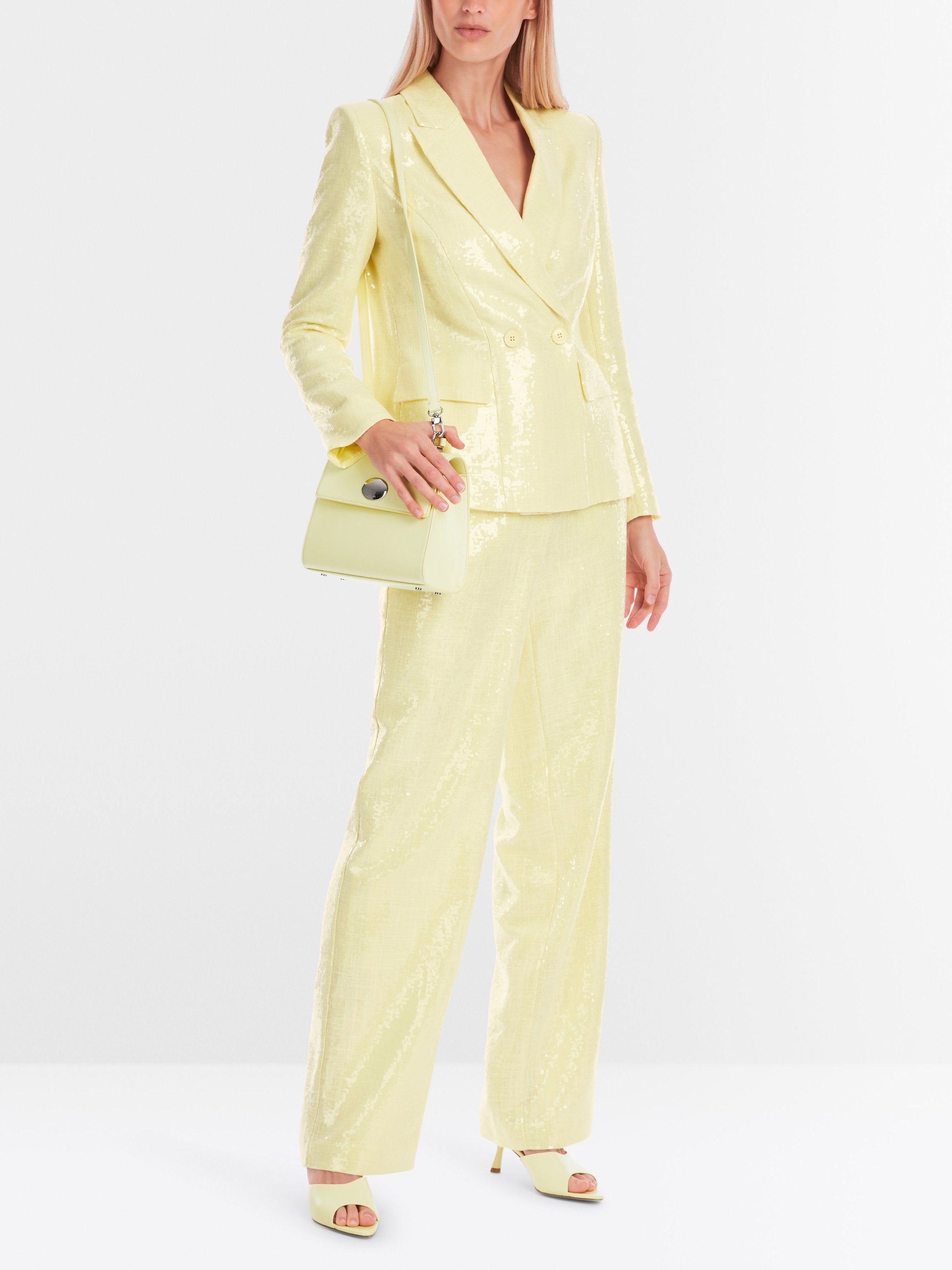 Marc Cain_Blazer with Allover Sequins_YG 34.05 W85_405_02