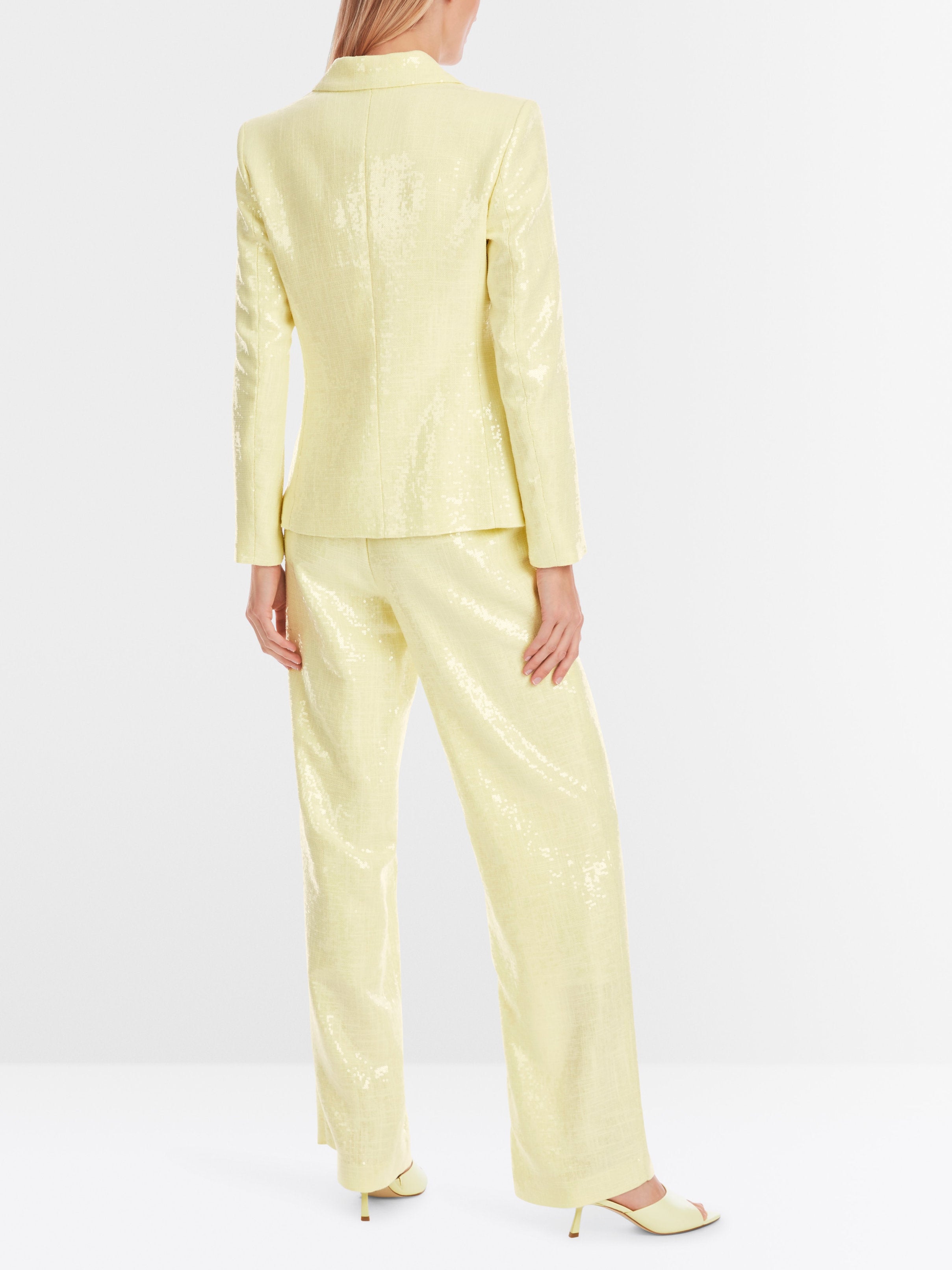 Marc Cain_Blazer with Allover Sequins_YG 34.05 W85_405_03