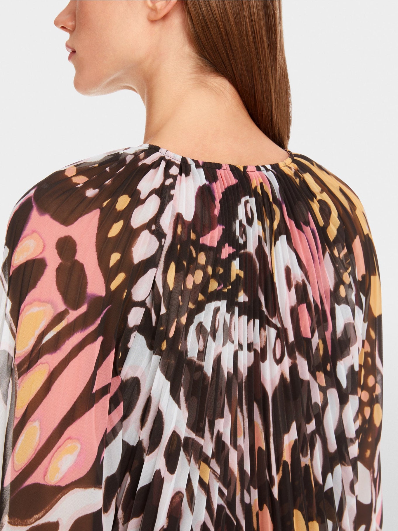 Marc Cain_Stylized Butterfly Print Blouse_YR 51.25 W23_236_03