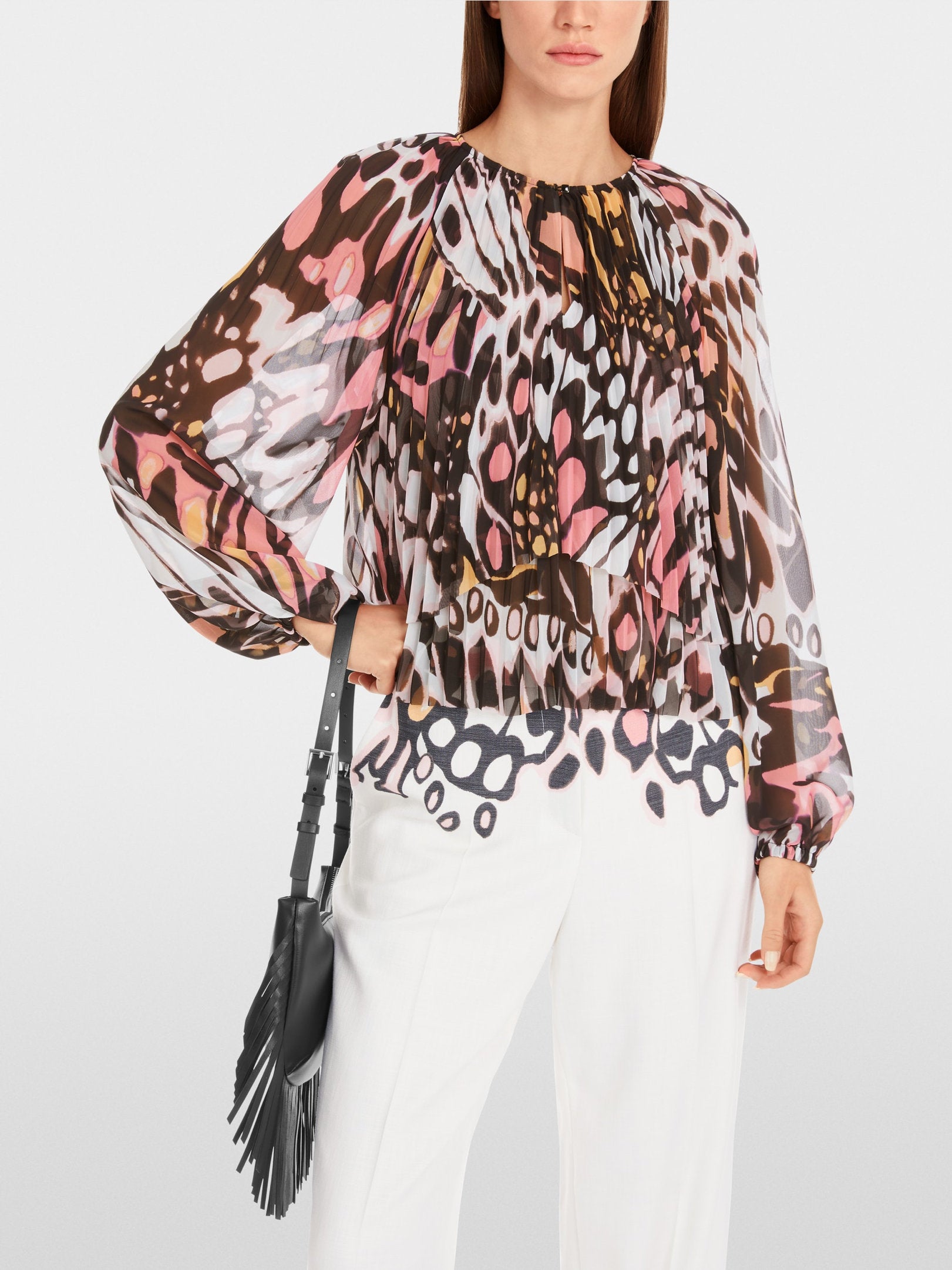 Marc Cain_Stylized Butterfly Print Blouse_YR 51.25 W23_236_05