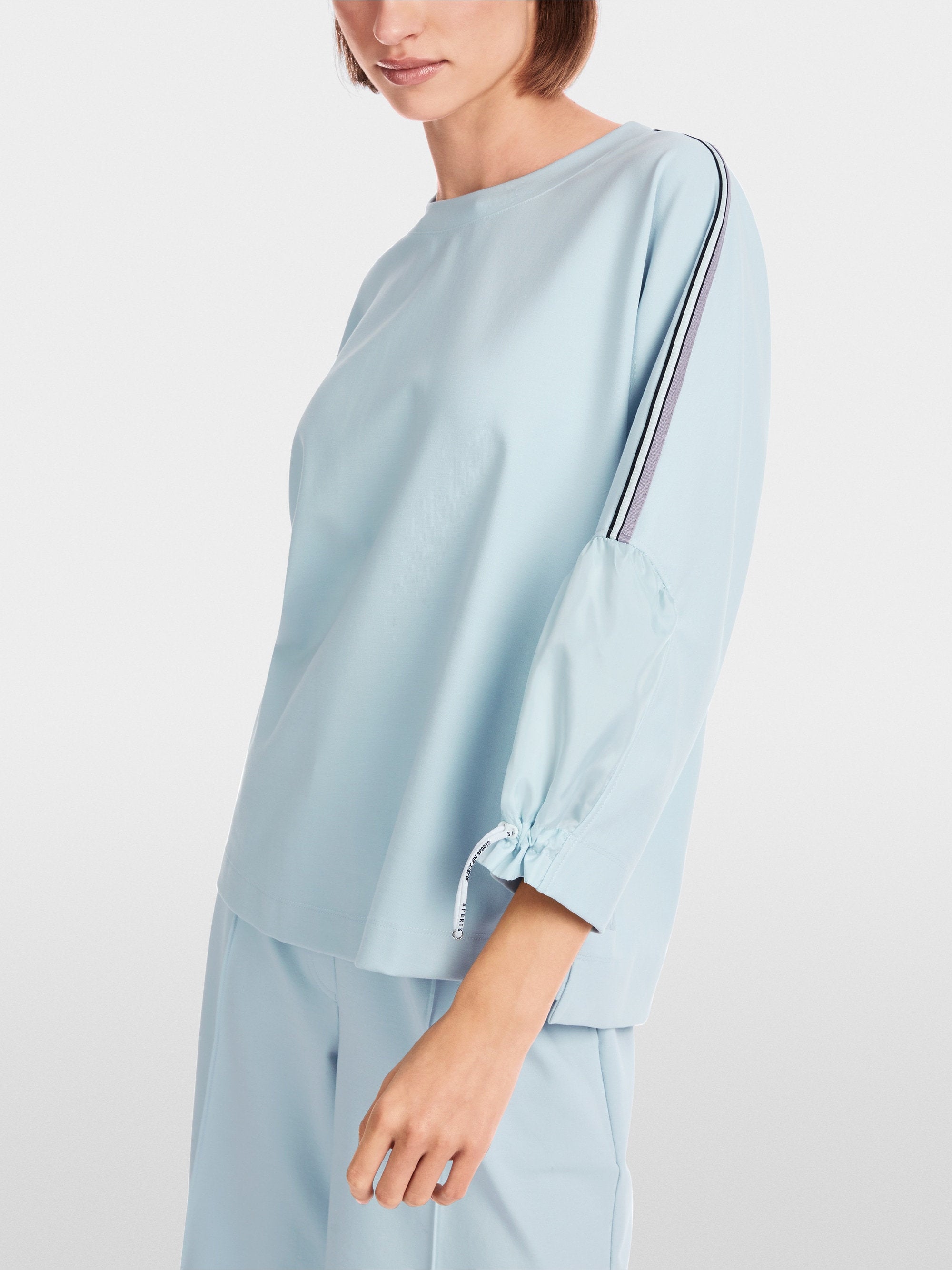 Marc Cain_Sweatshirt with Batwing Sleeves_YS 44.12 J54_313_02