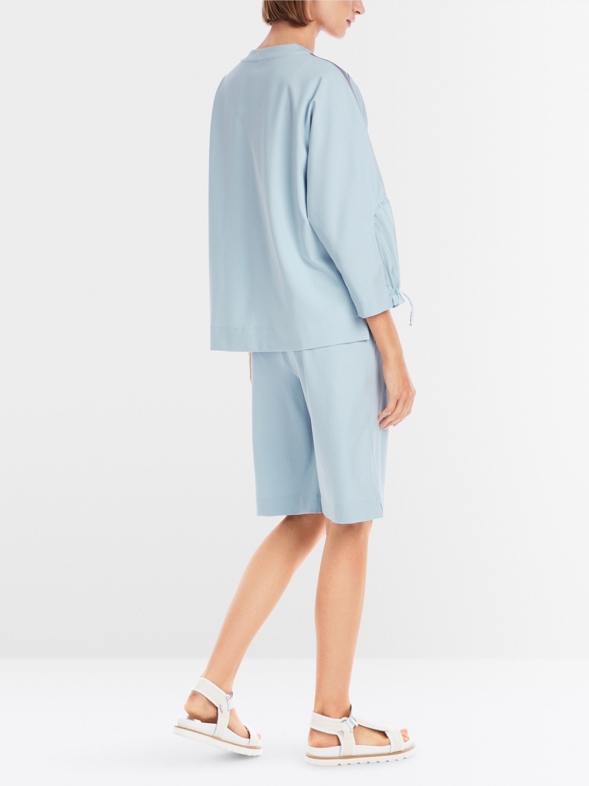 Marc Cain_Sweatshirt with Batwing Sleeves_YS 44.12 J54_313_03