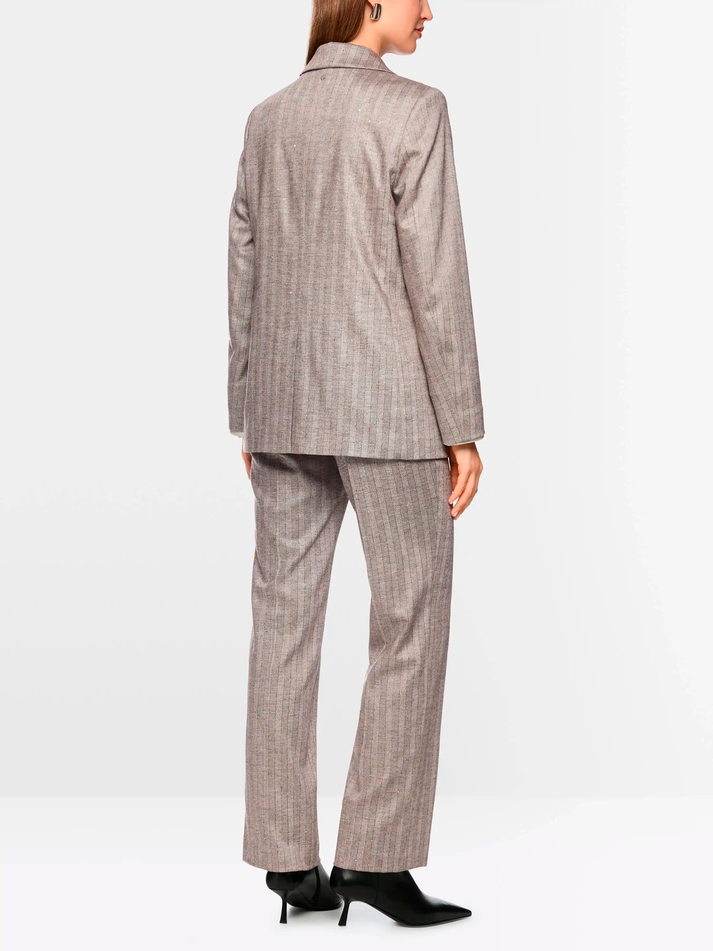 Marc Cain_Soft Charcoal_Elegant Blazer with Stripes_ZC 34.18 W73_836_02