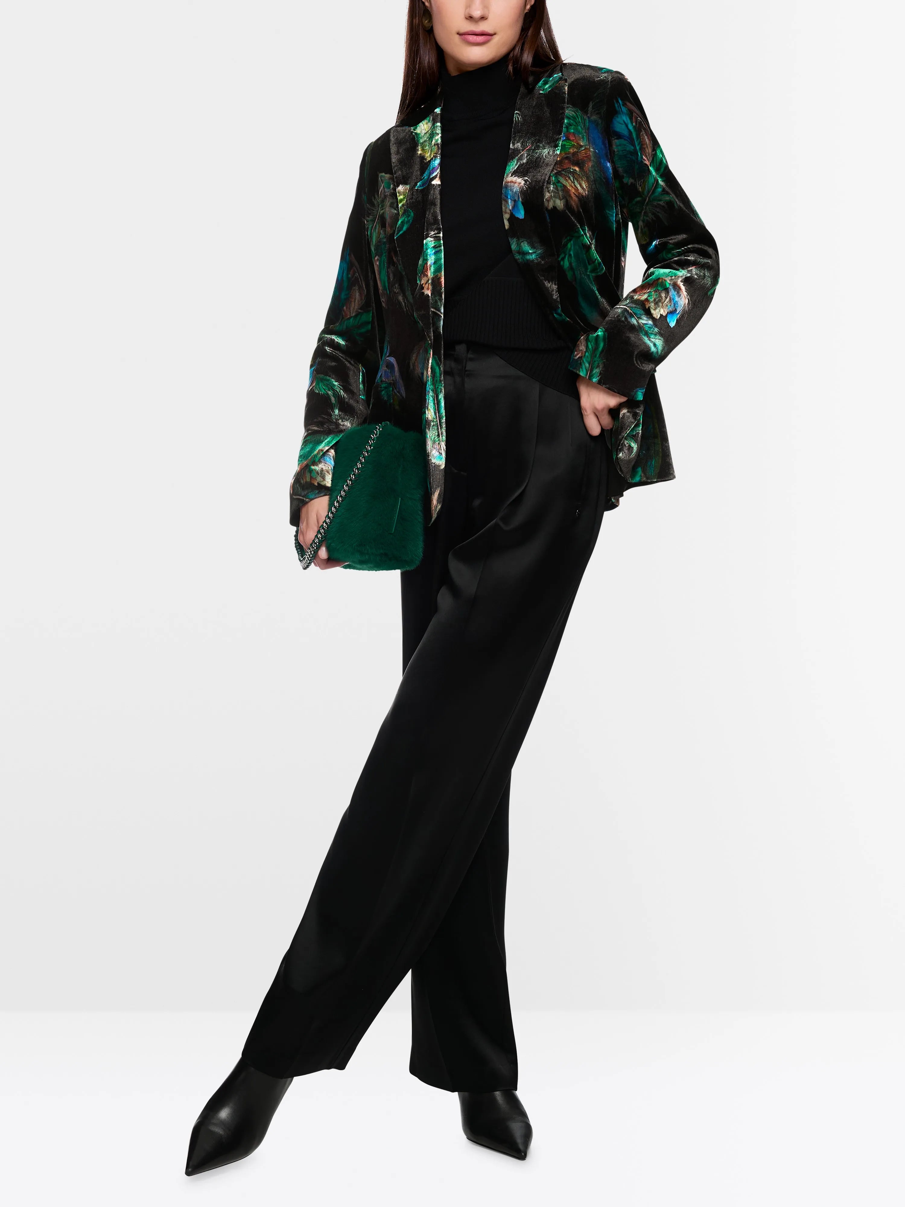 Marccain_Dark Jade Green_Velvet Blazer with Feather Print_ZC 34.19 W79_556_01