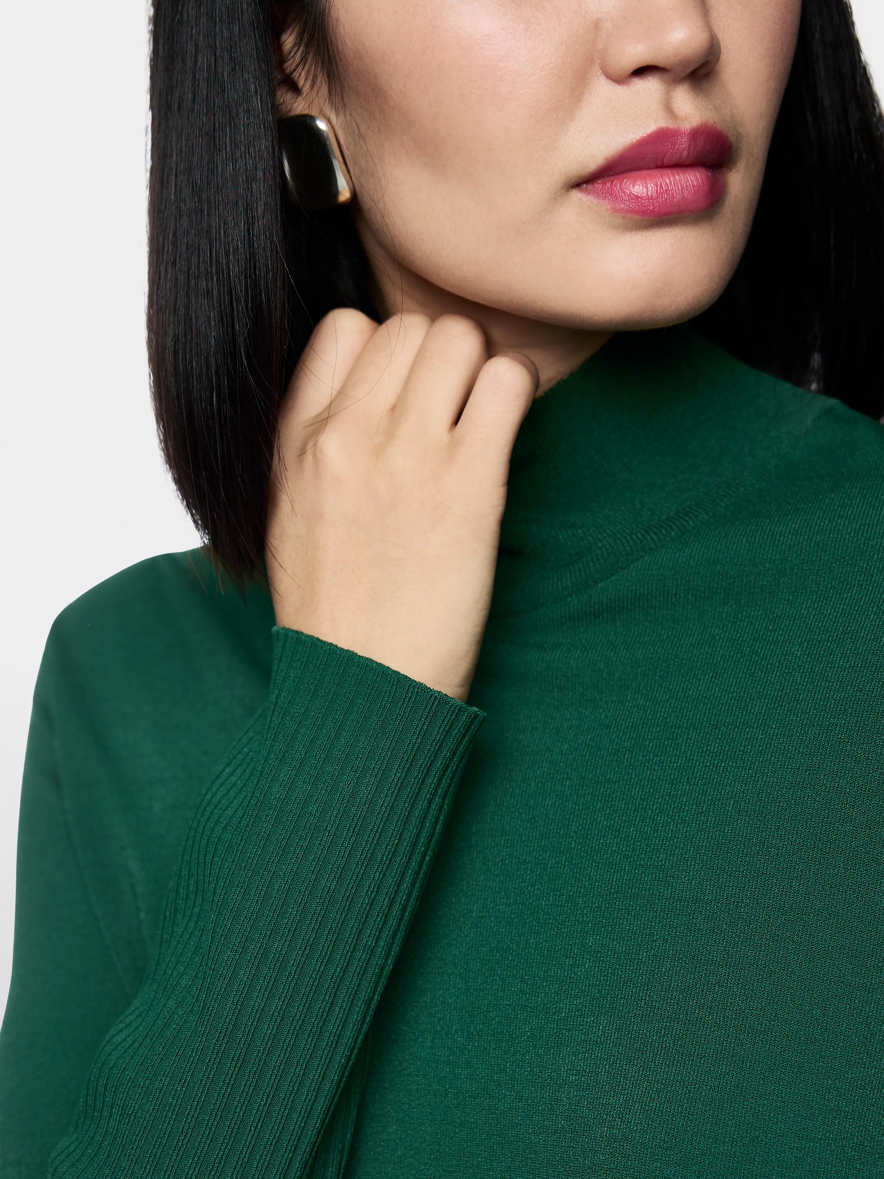 Marccain_Dark Jade Green_Rethink Together Fine Knit Jumper_ZC 41.40 M43_556_03