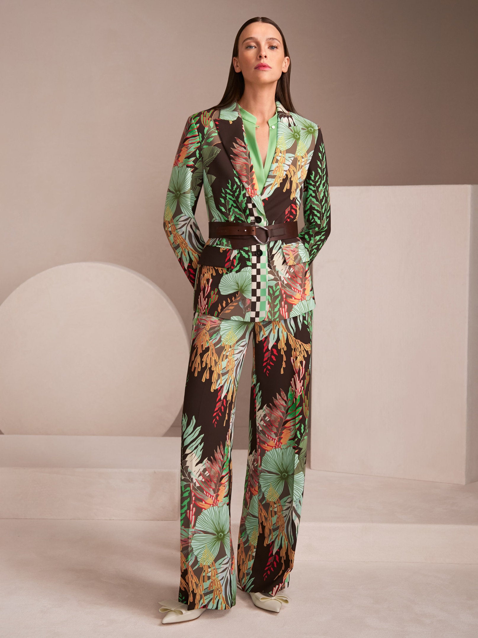 Marc Main_Elegant Blouse_ZC 51.03 W08_541_09