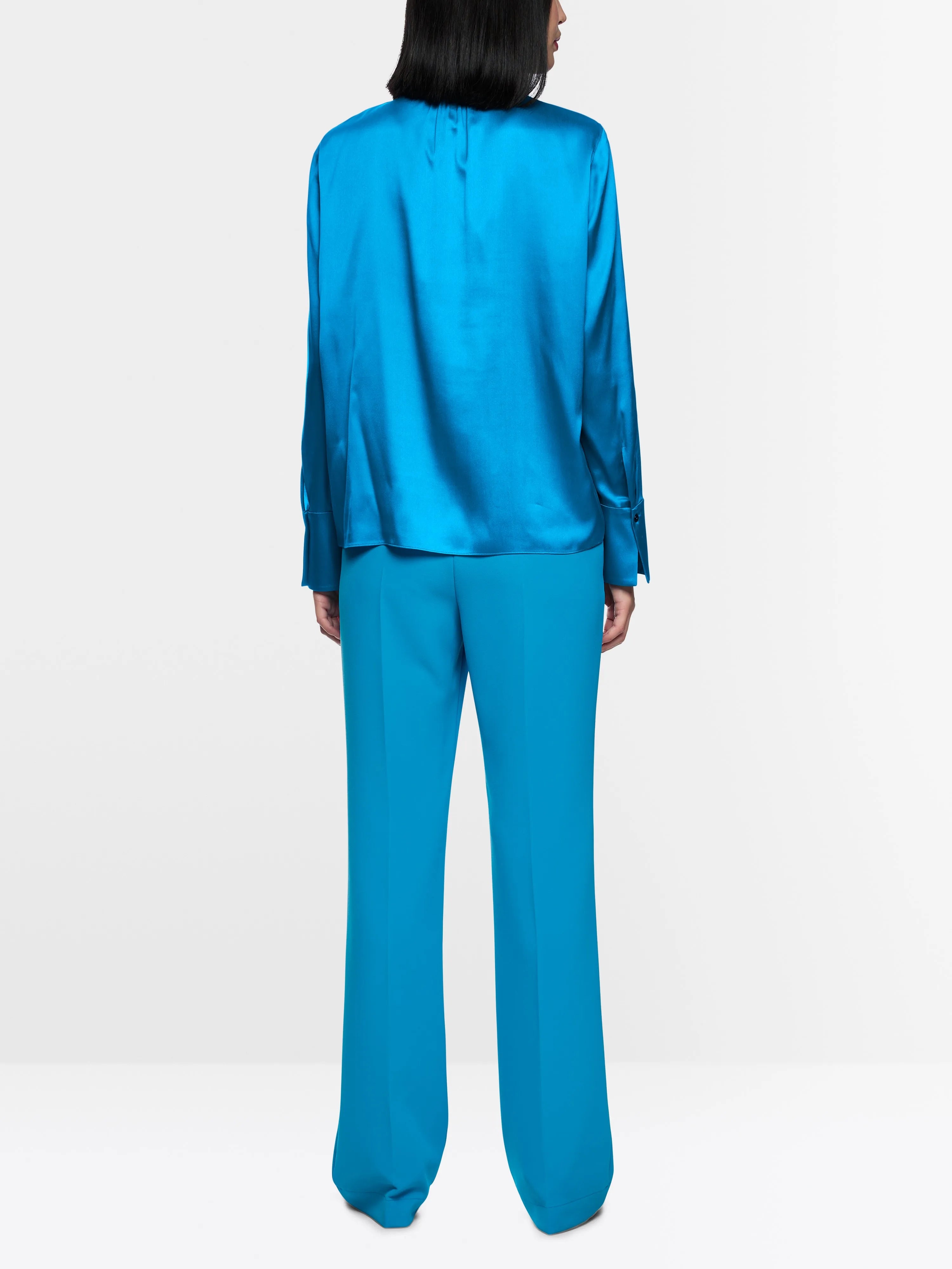 Marccain_Bright Sea_Silk Blouse with Flounce_ZC 51.24 W78_345_02