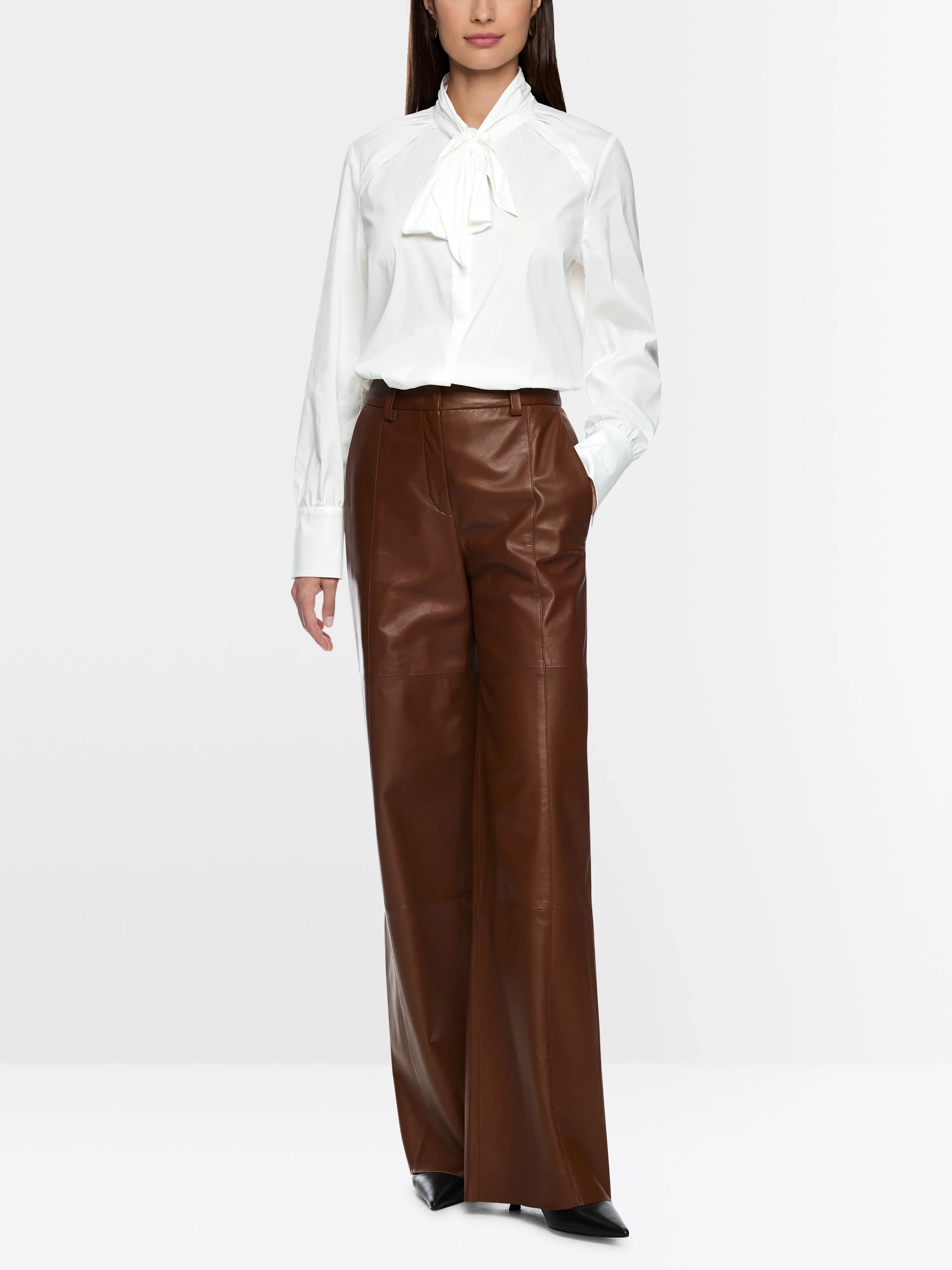 Marccain_White_Cotton Stretch Bow Blouse_ZC 51.28 W71_100_01