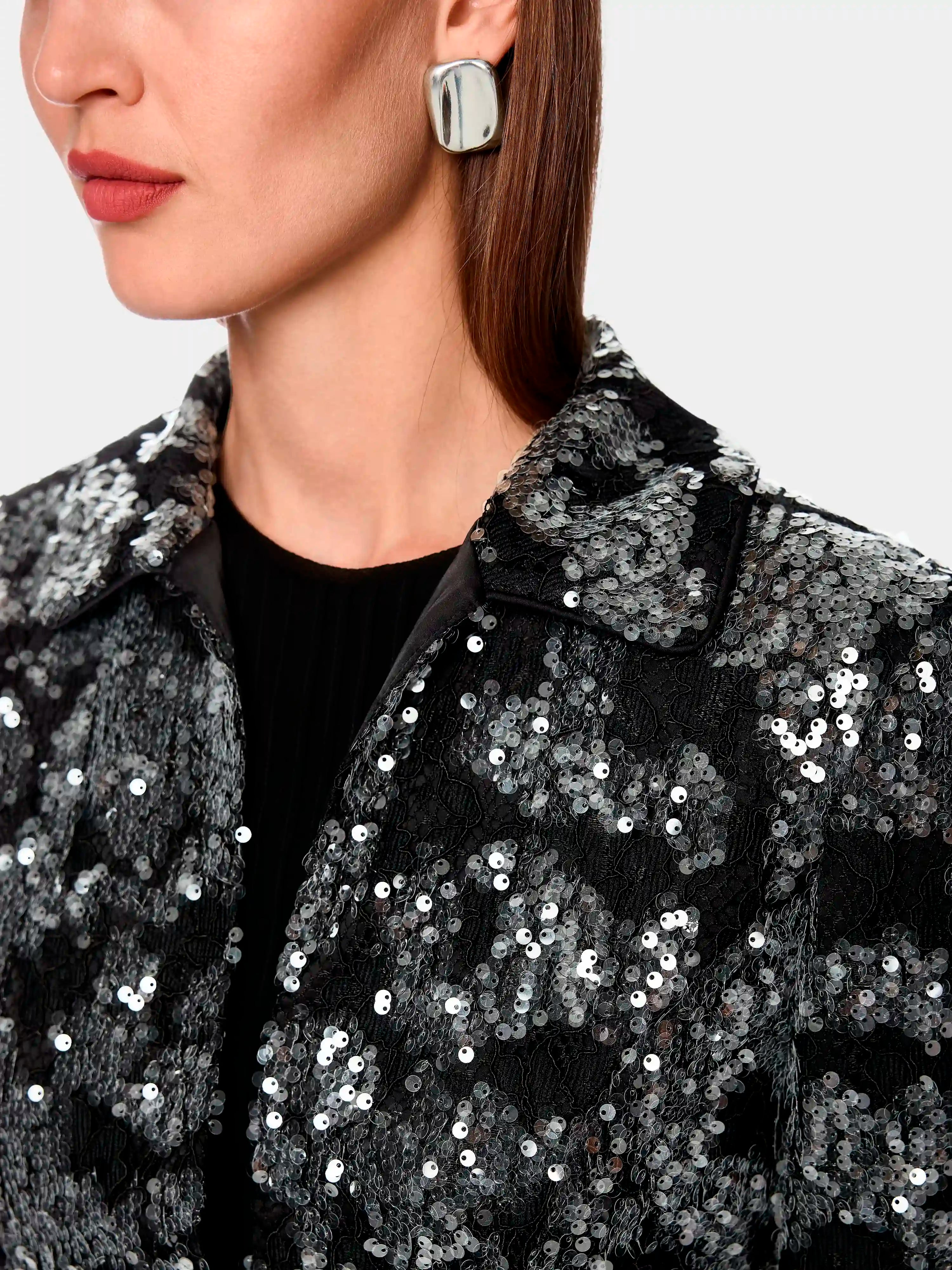 Marc Cain_Black_Jacket with Lace and Sequins_ZG 31.05 W16_900_03