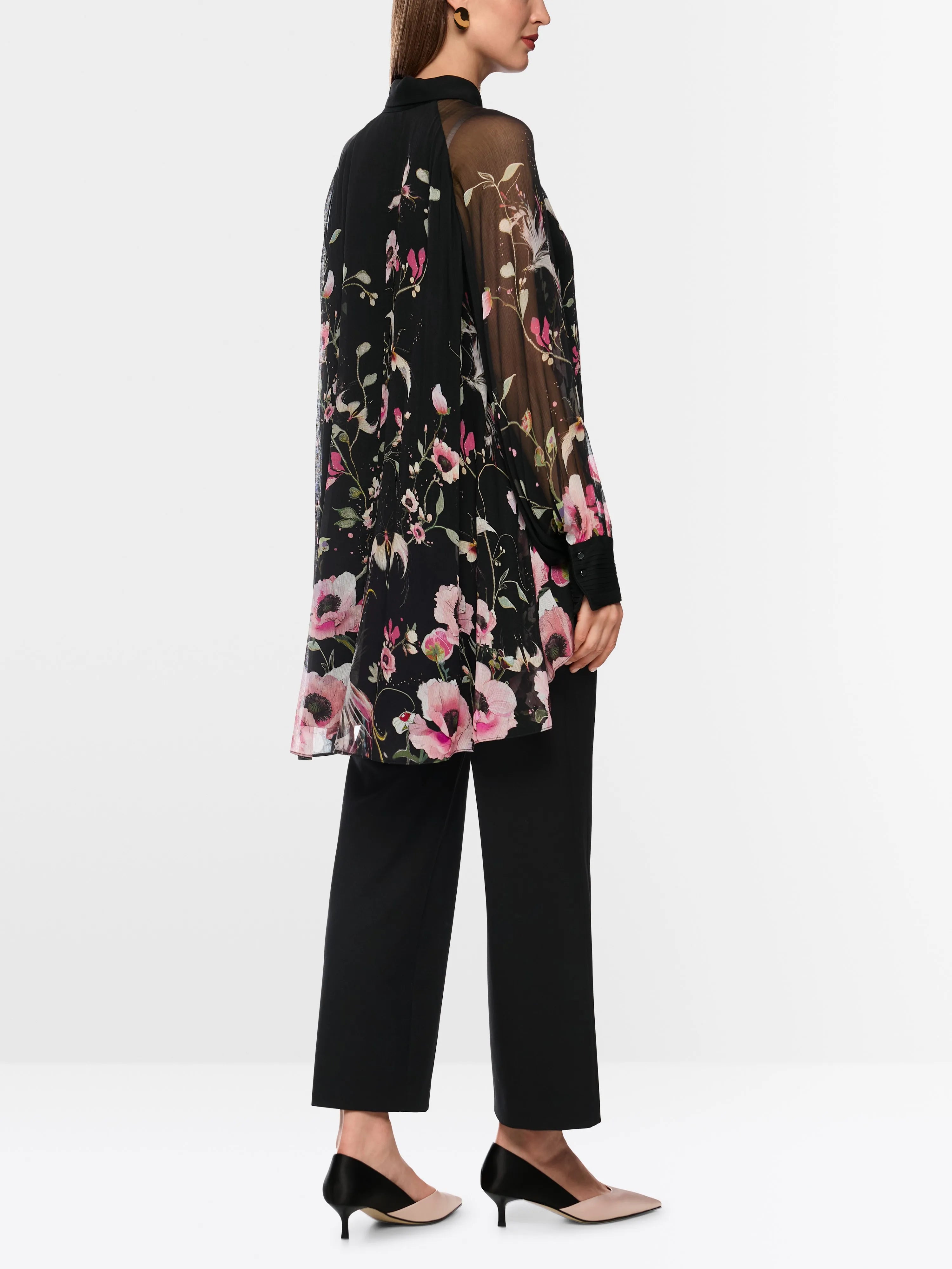 Marc Cain_Black_Long Blouse with Floral Pattern_ZG 51.10 W14_900_02