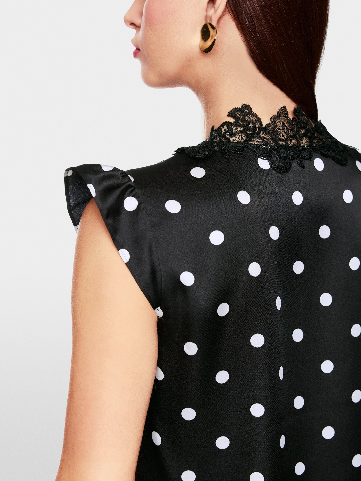 Marc Main_Rethink Together Top with Polka Dots_ZG 61.01 W10_910_04