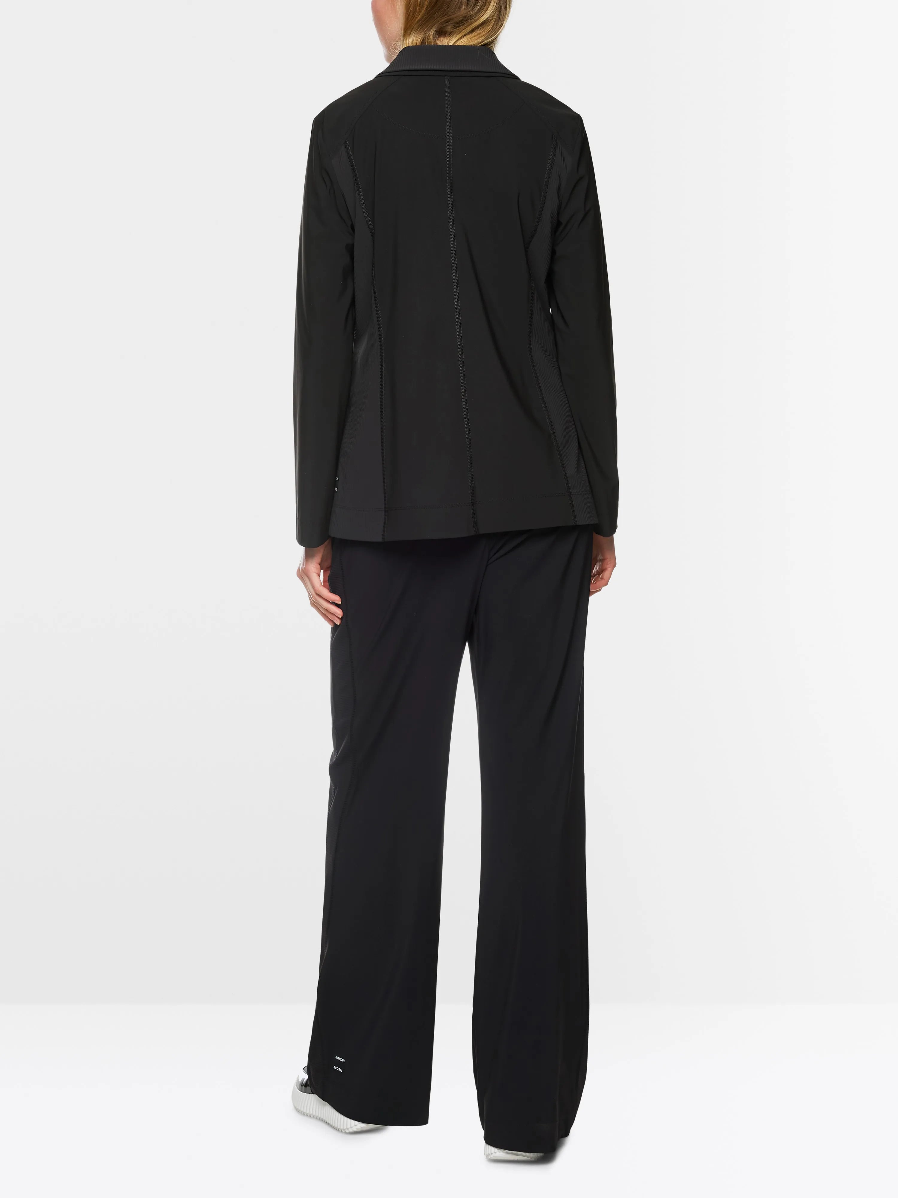 Marc Cain_Black_Rethink Together Lightweight Blazer_ZS 34.03 J40_900_02