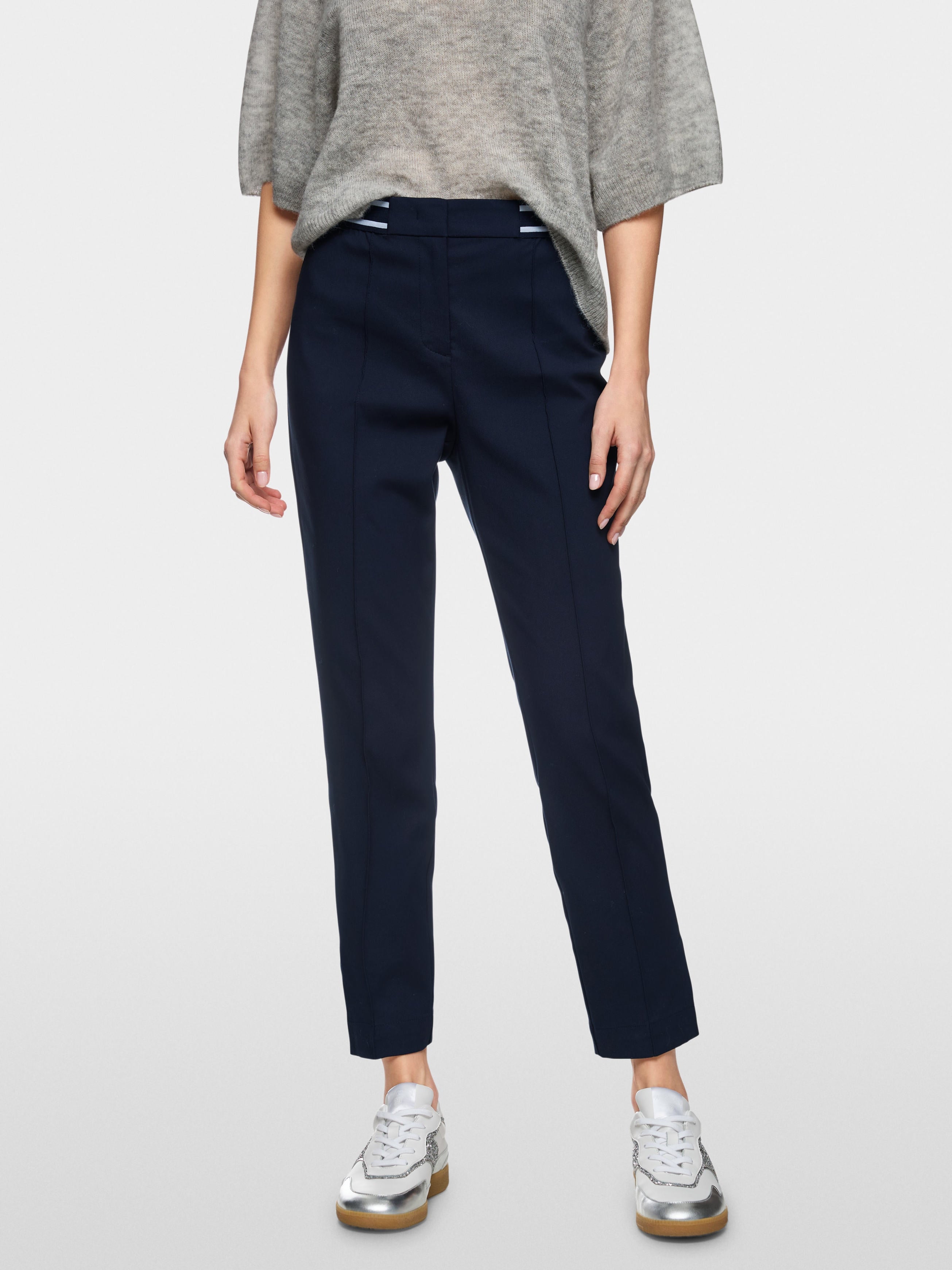 Marc Cain_Navy_Sydney Rethink Together Trousers_ZS 81.12 W08_394_05