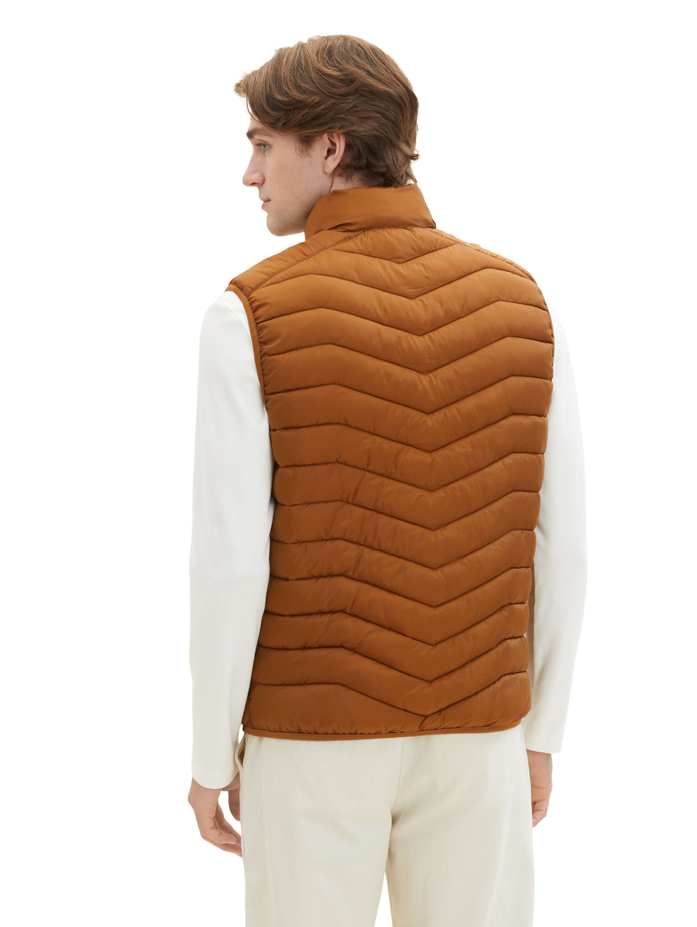 Quilted Puffer Light Weight Vest_1036072_25985_04