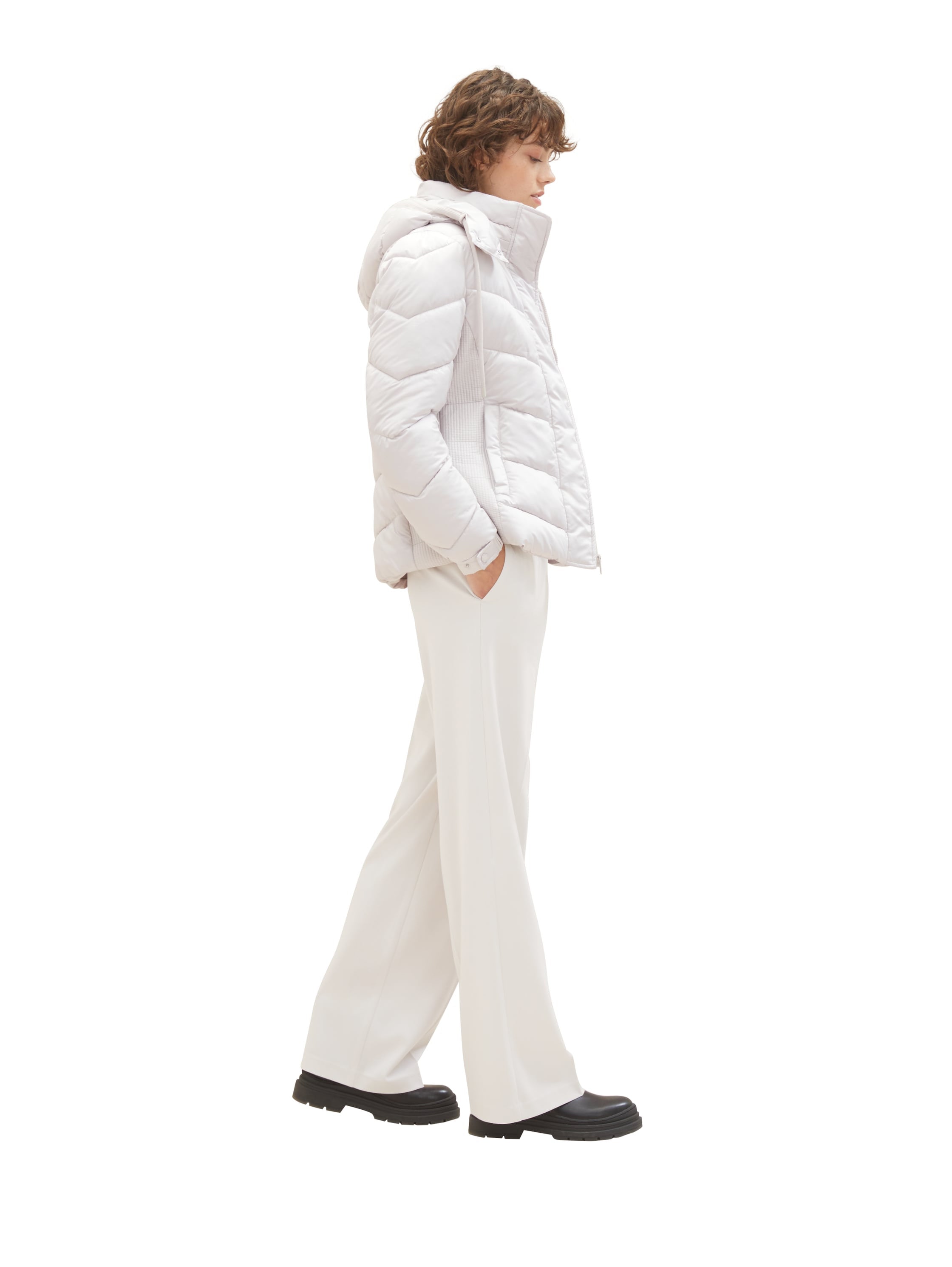 Signature Puffer Jacket_1037565_16339_03