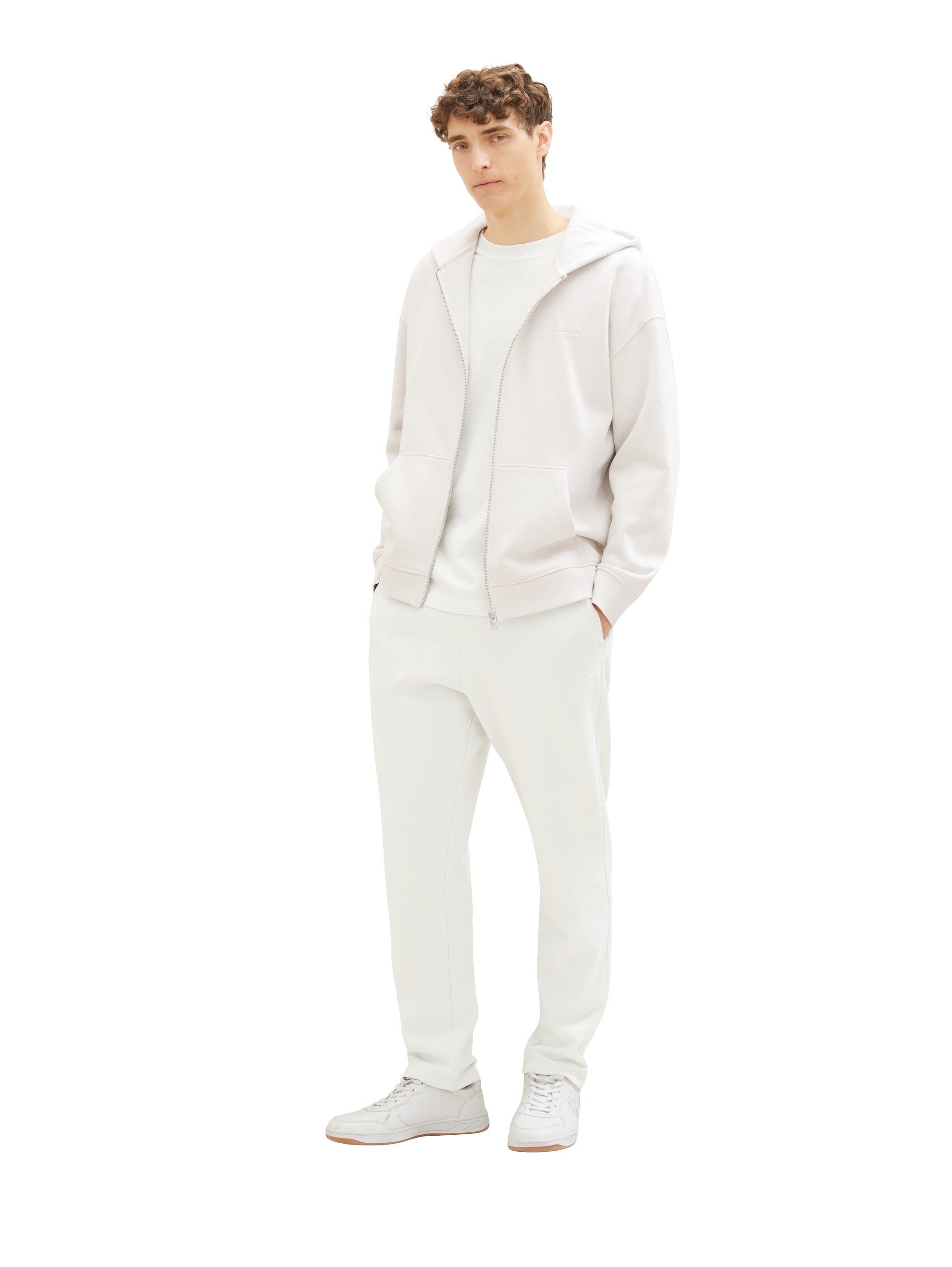 Sweatpants With Print_1037625_32244_04