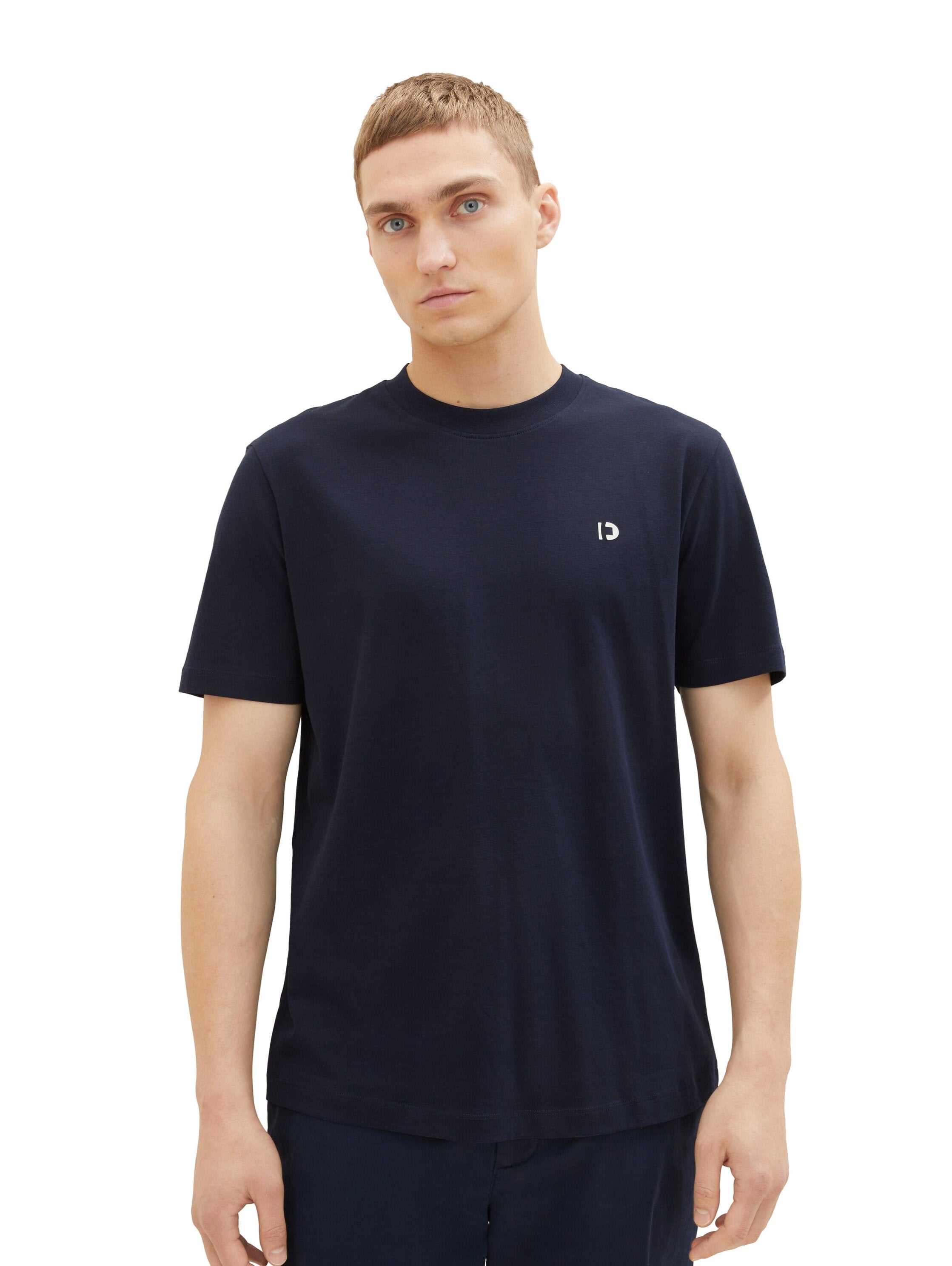 Rounded Hem T Shirt_1037655_10668_06