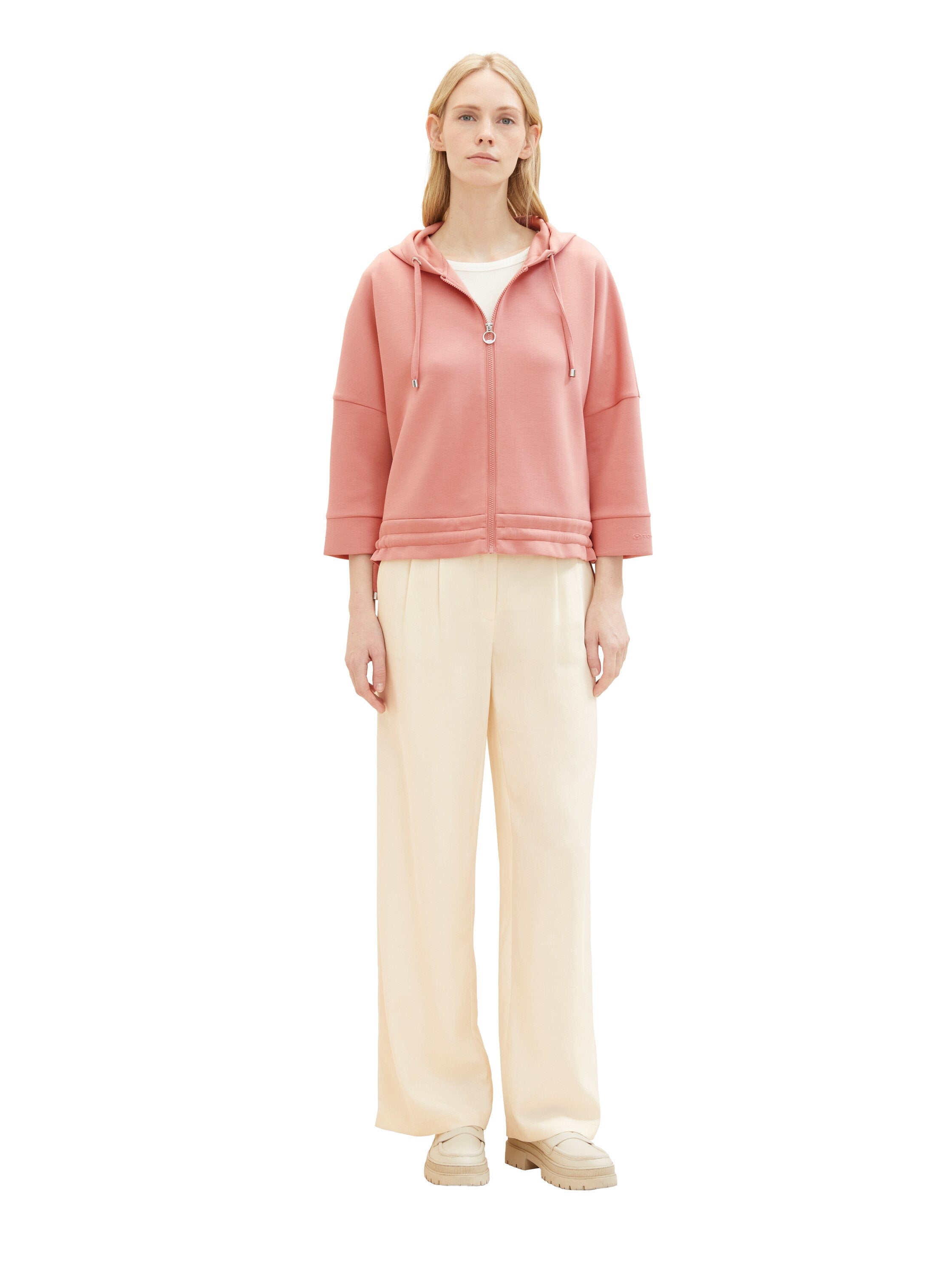 Hoodie With Adjustable Side Strap_1038182_32224_03