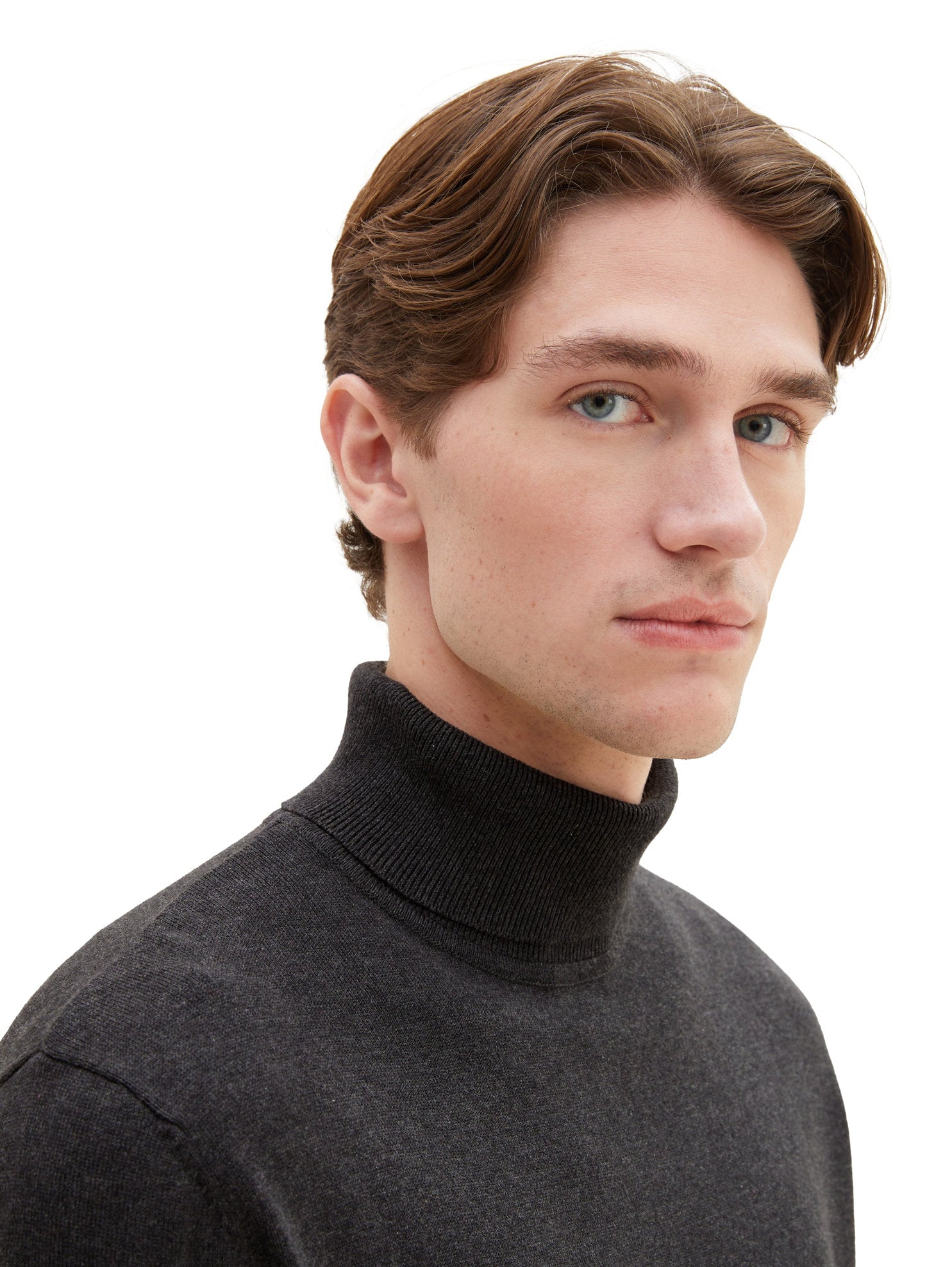 Turtleneck Long Sleeve Pullover_1038202_10617_05