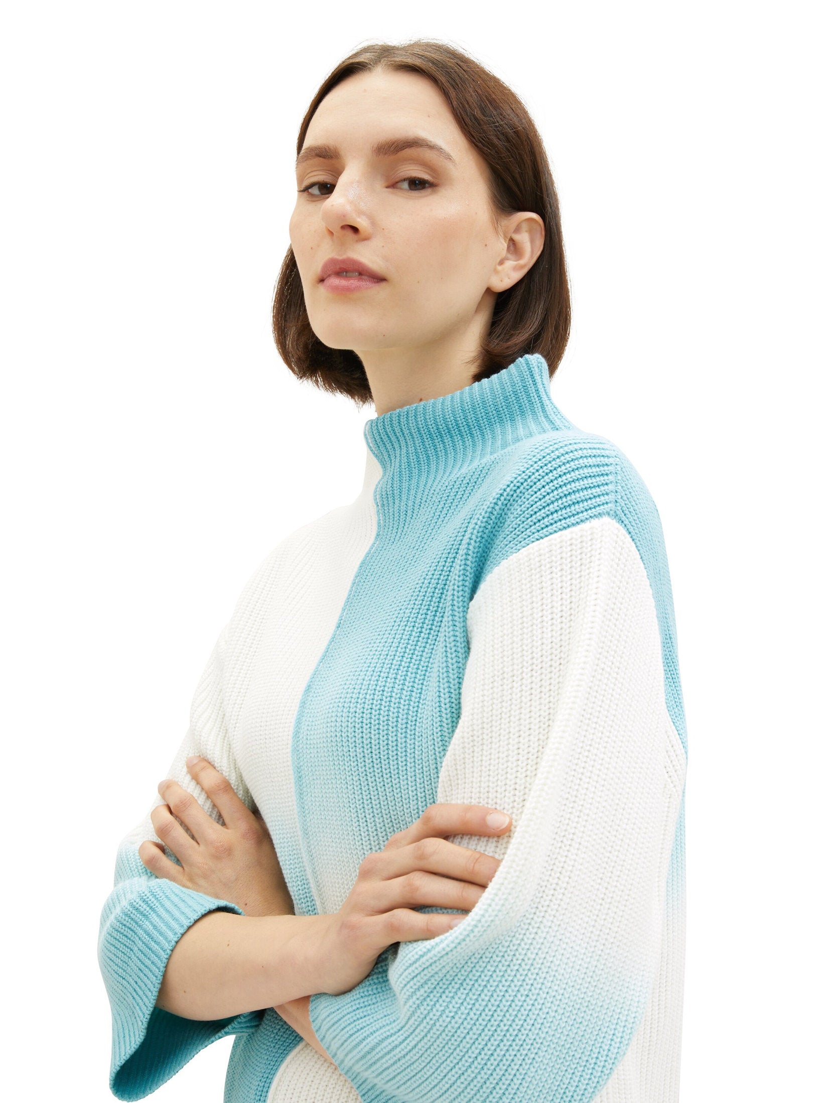 Color Block 3/4 Sleeve Sweater With High Collar_1038694_33797_02