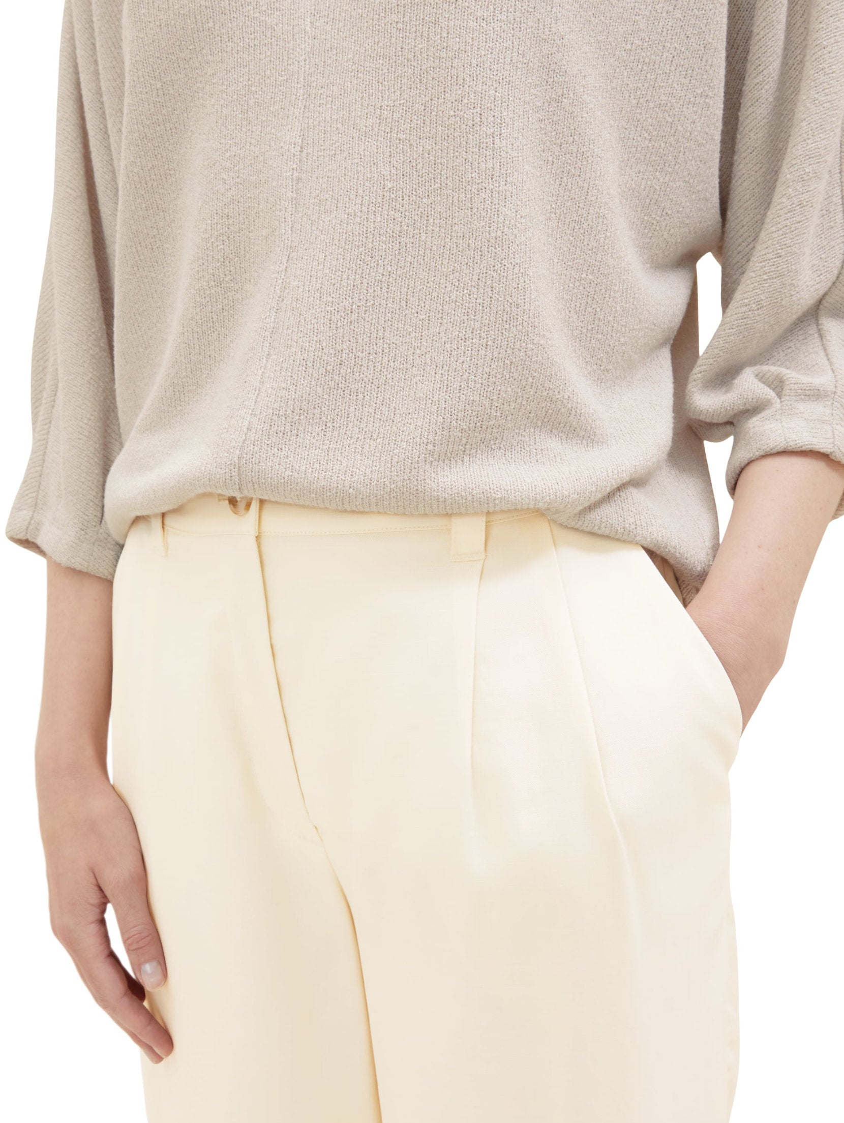 Blouse With 3/4 Sleeve_1038725_16339_03