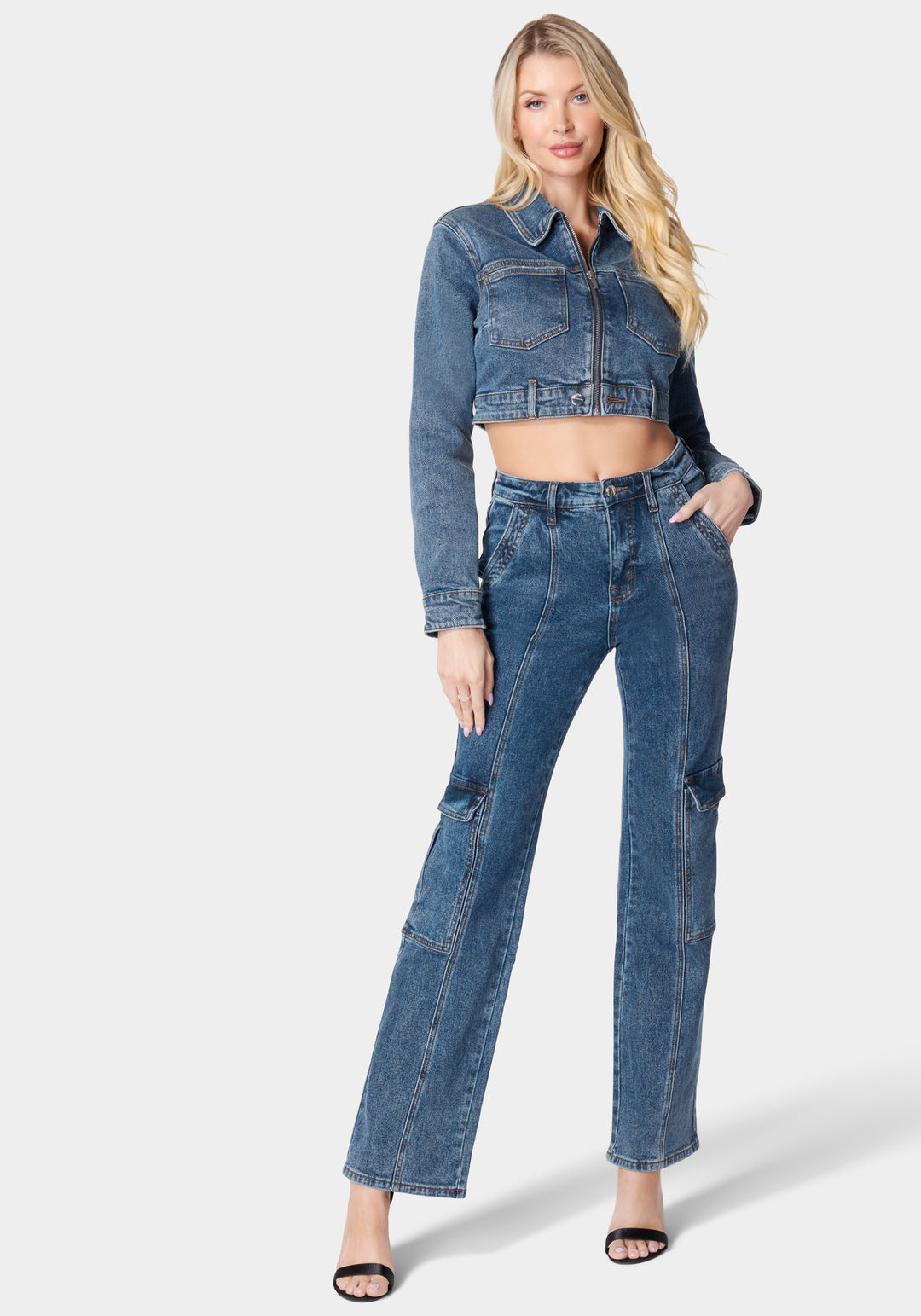Natural Waist Wide Leg Cargo Denim Jeans_106362_Antique Indigo Wash_1
