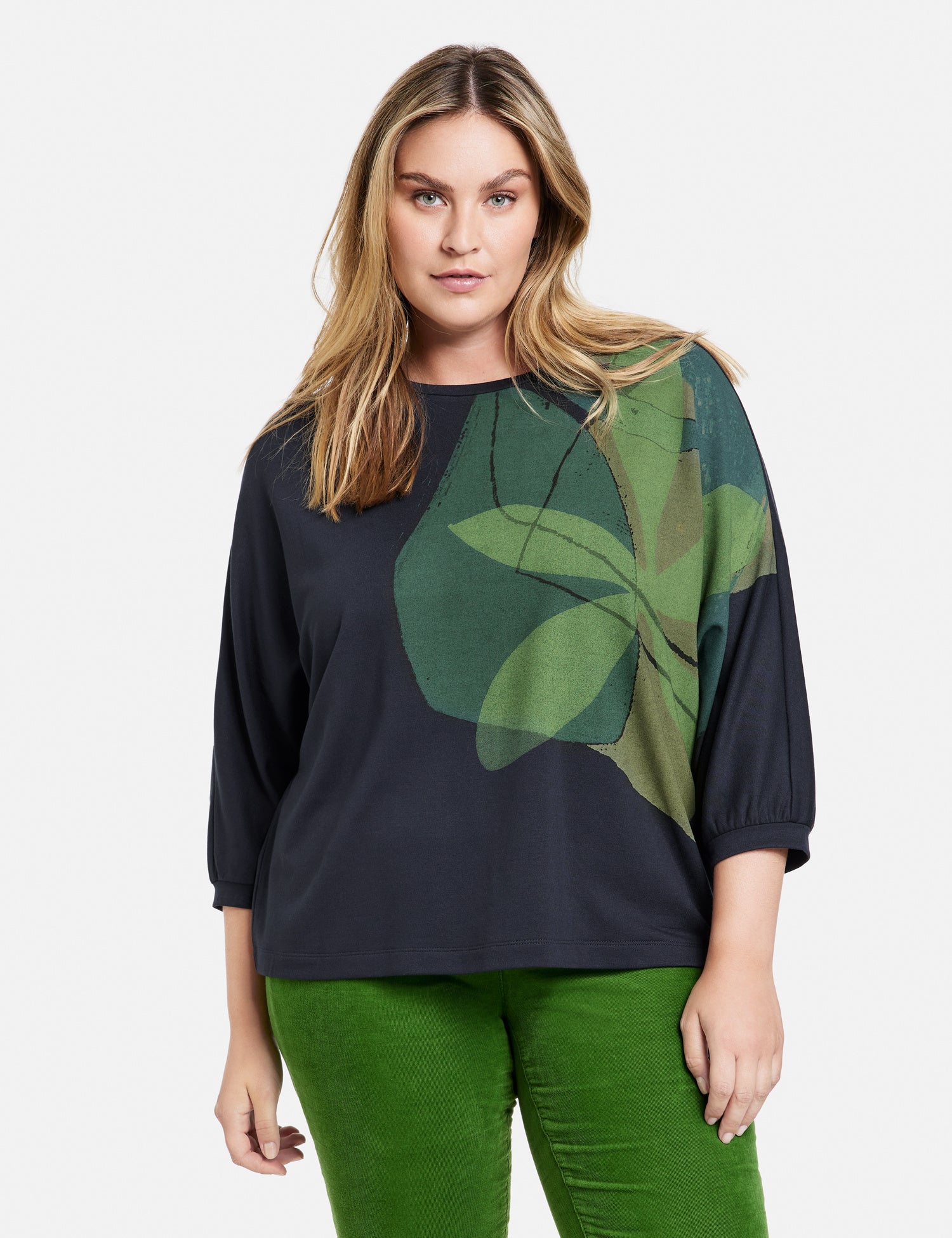 Dark Blue 3/4 Sleeve Oversized Shirt Samoon