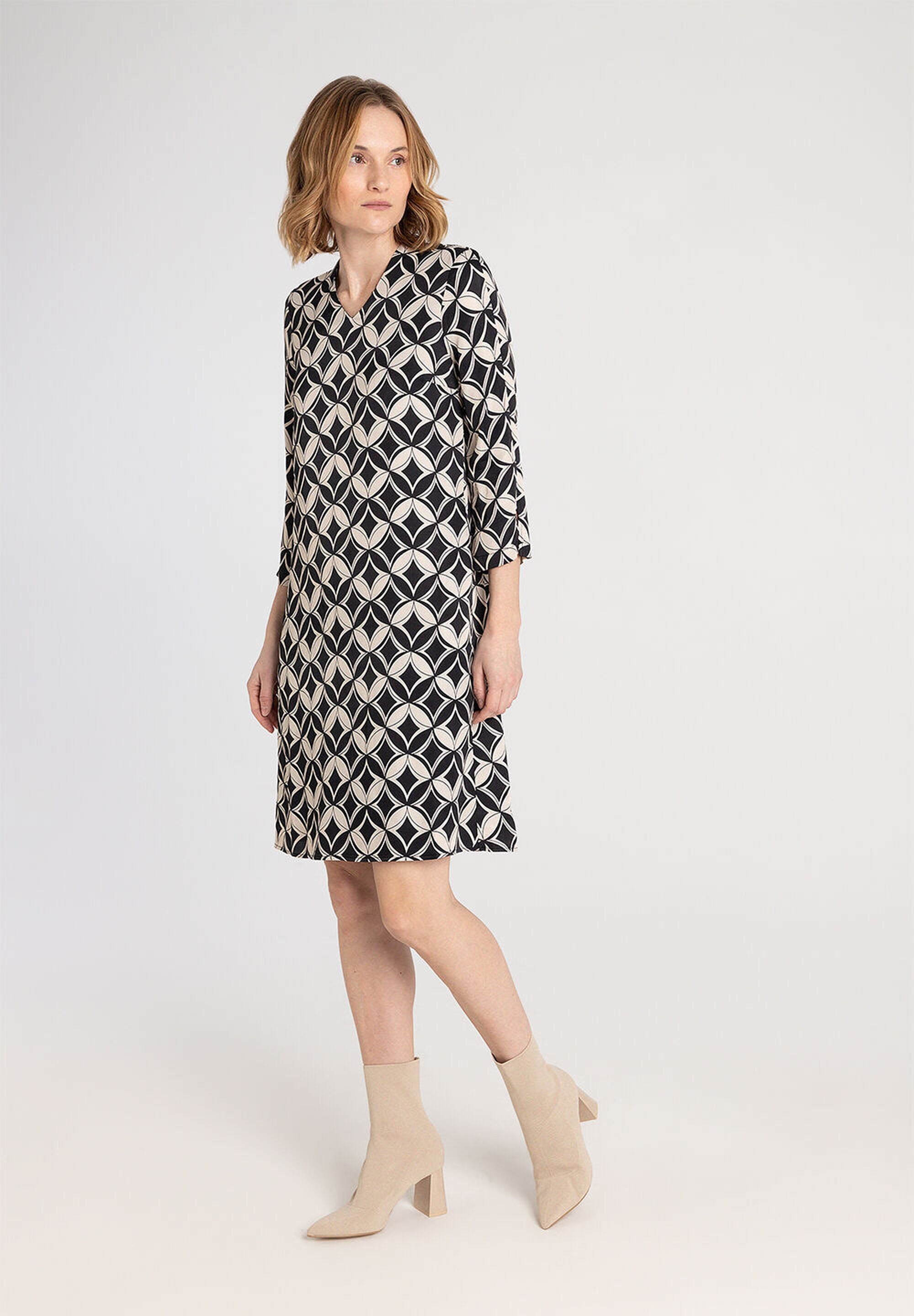 Black/Ecru Satin Dress_41013003_2036_01