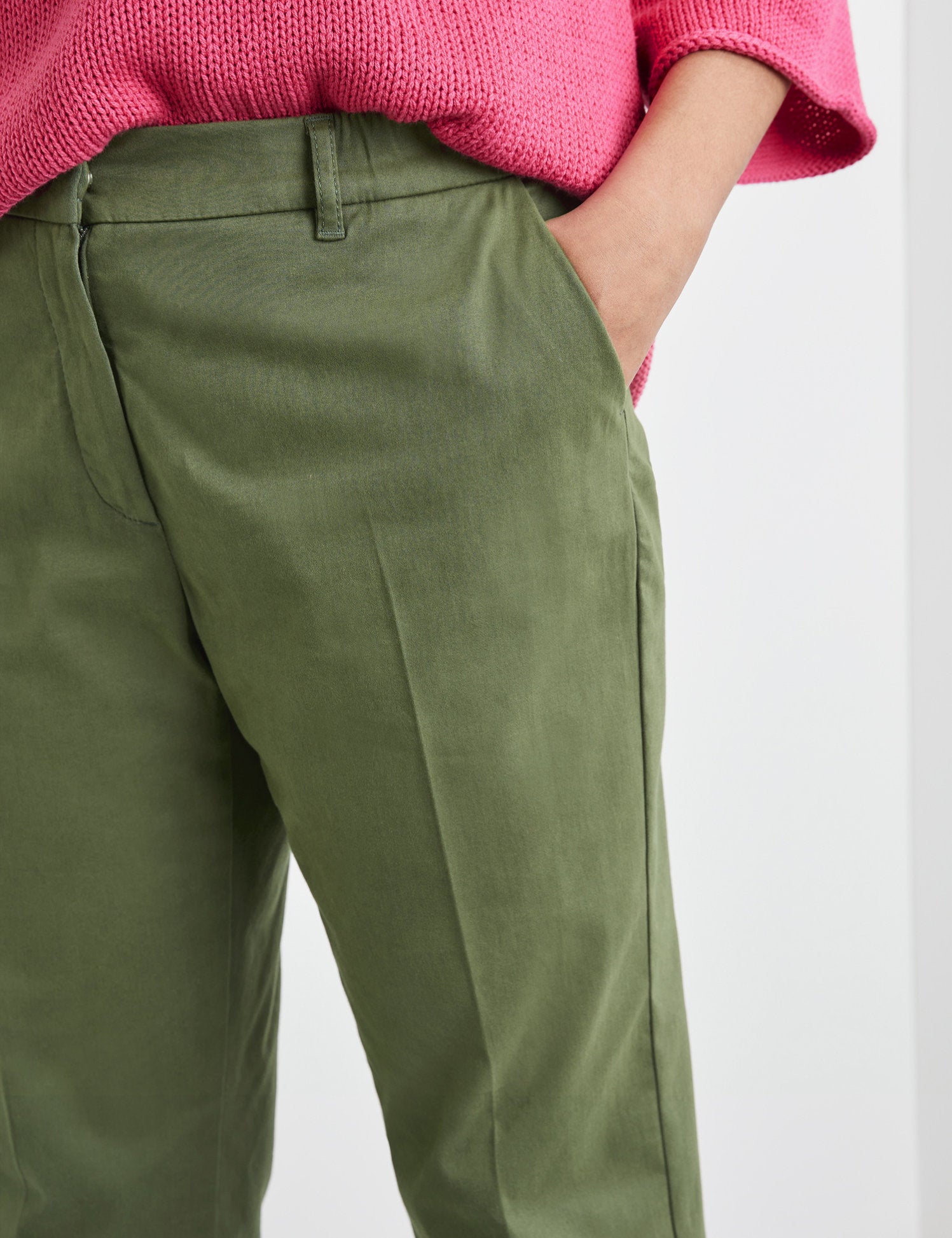 Greta Stretch Cotton Trousers_420001-21400_5590_04
