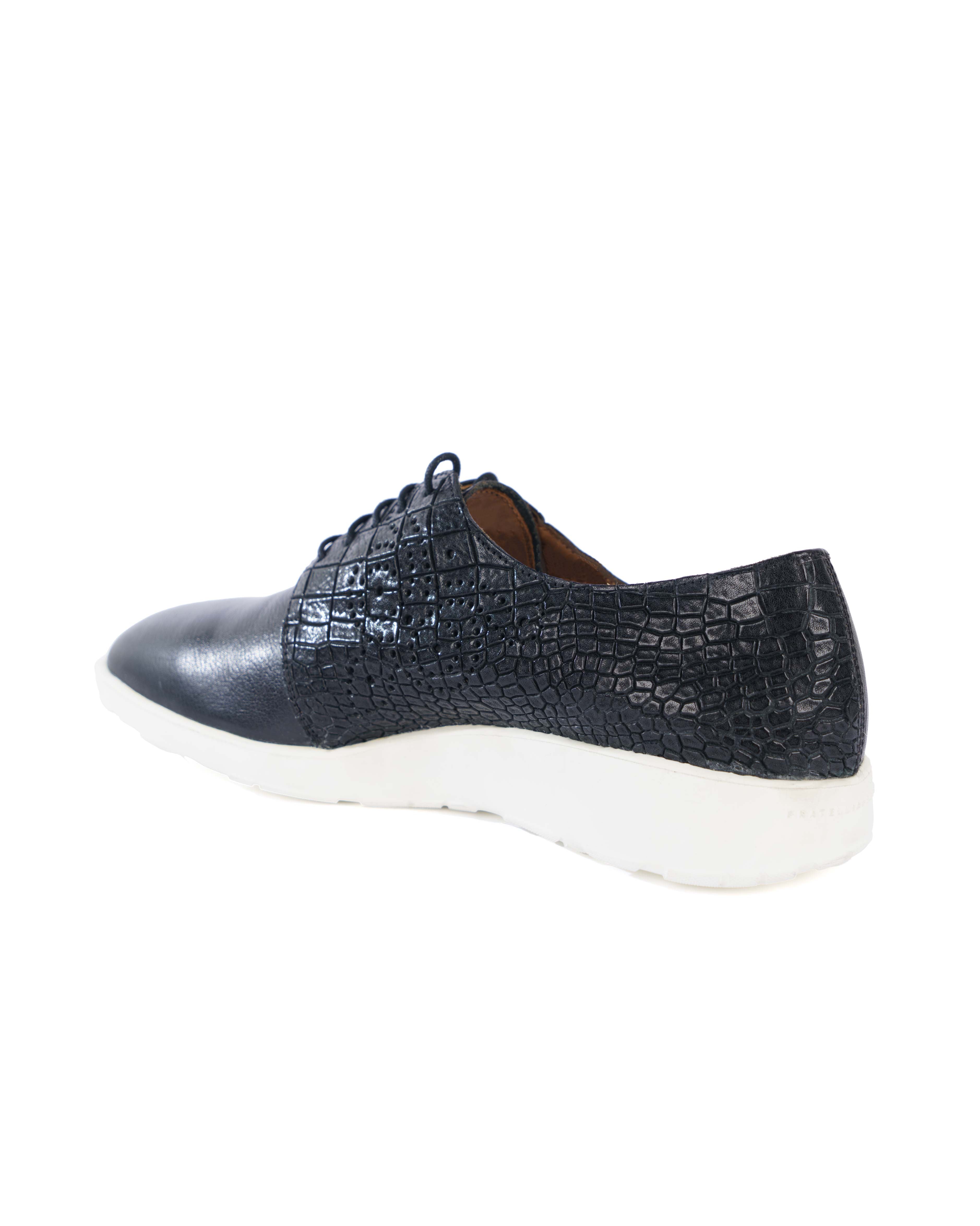 Black Sneaker Shoes - BEVAVA
