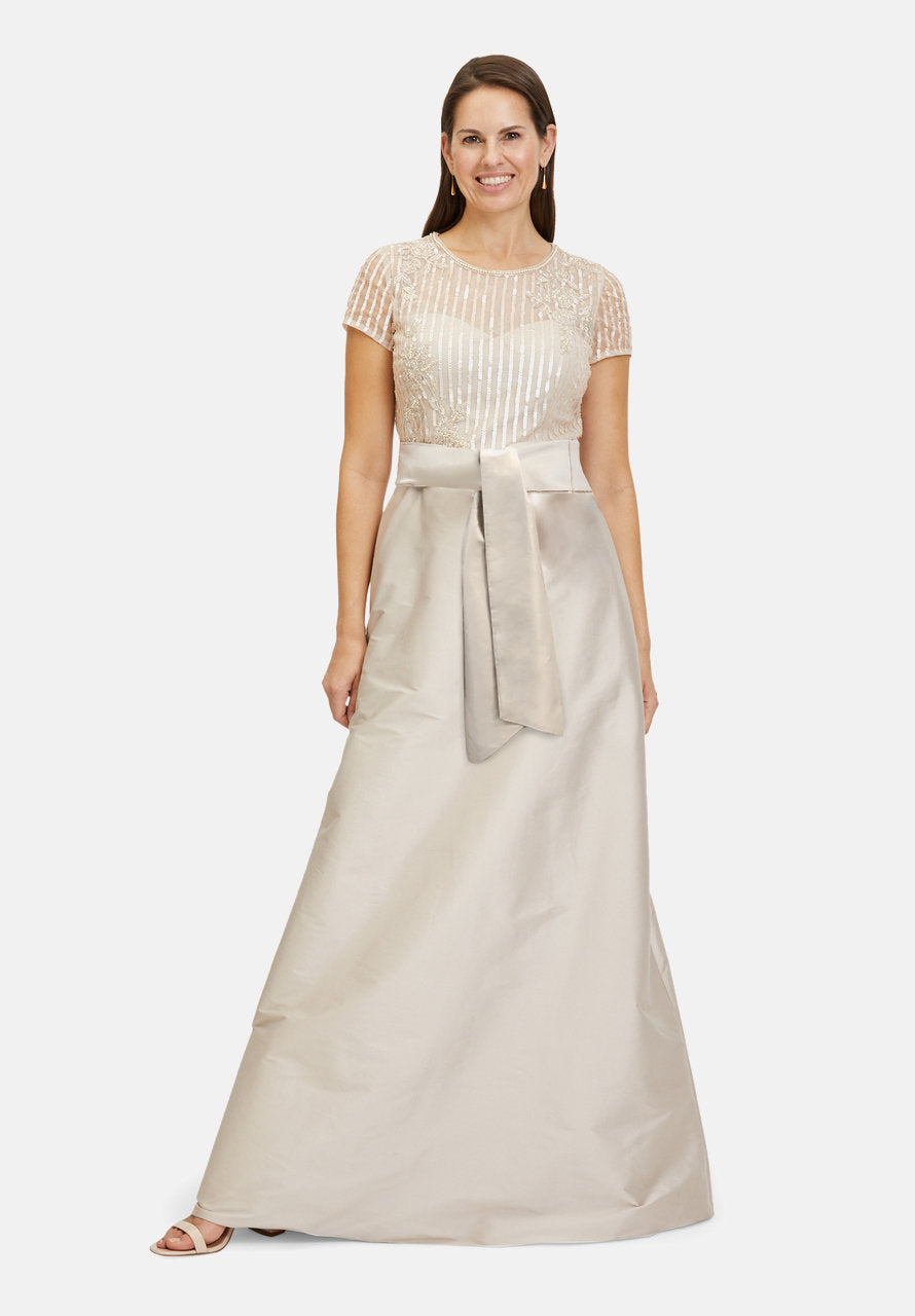 Evening Dress With Embroidery_4898-4187_1098_03