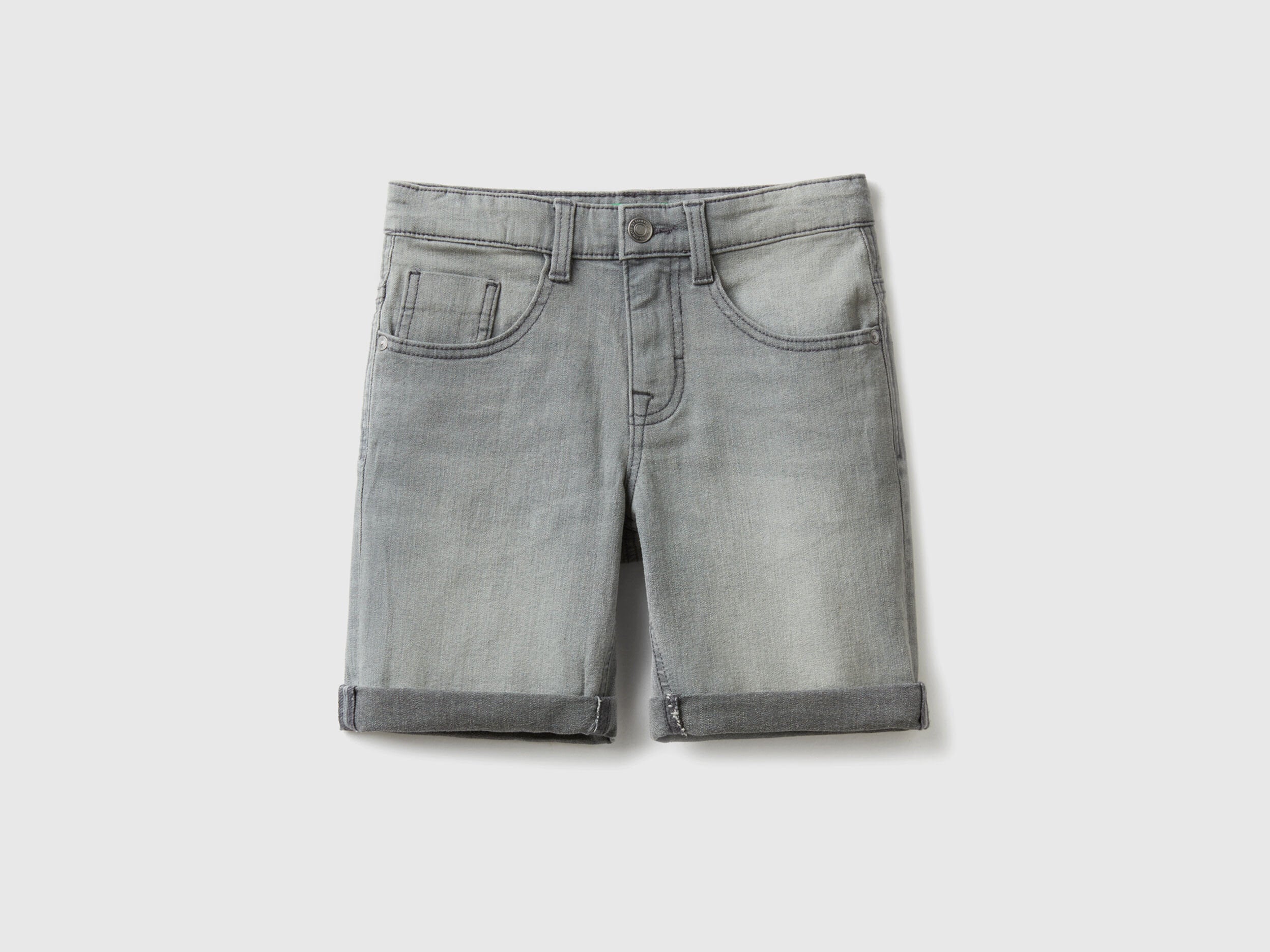 Slim Fit Bermudas In "Eco-Recycle" Denim_4XA2C9013_800_01
