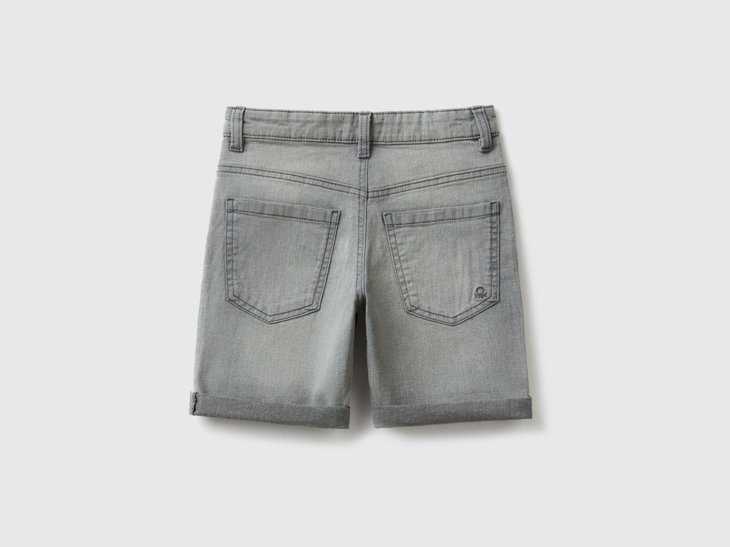 Slim Fit Bermudas In "Eco-Recycle" Denim_4XA2C9013_800_02