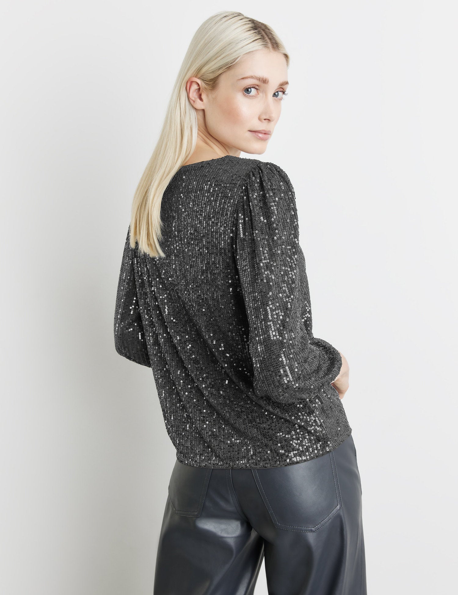 Blouse Top With All-Over Sequins_571314-16106_2270_06