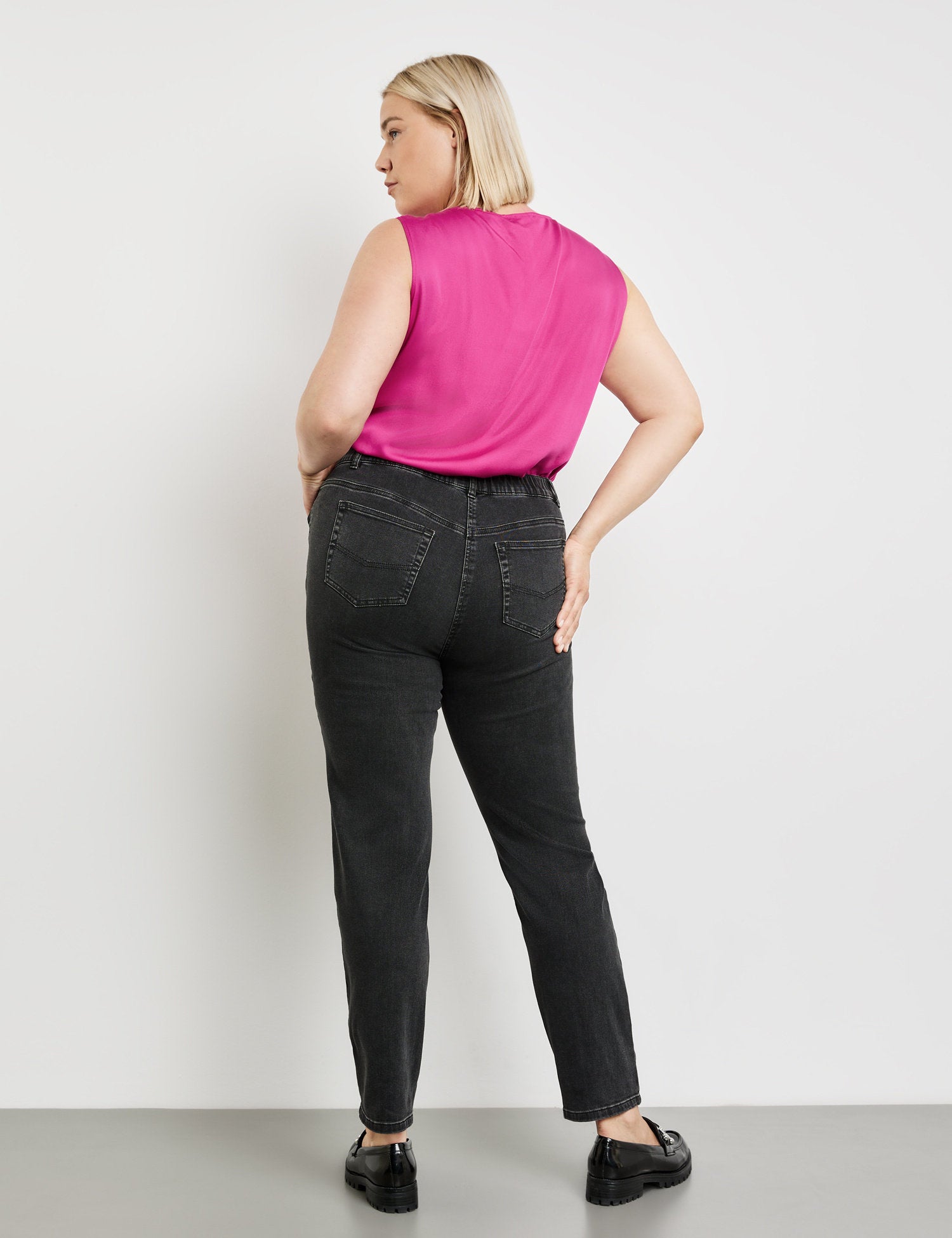 Betty Five-Pocket Jeans_920979-29266_1999_06
