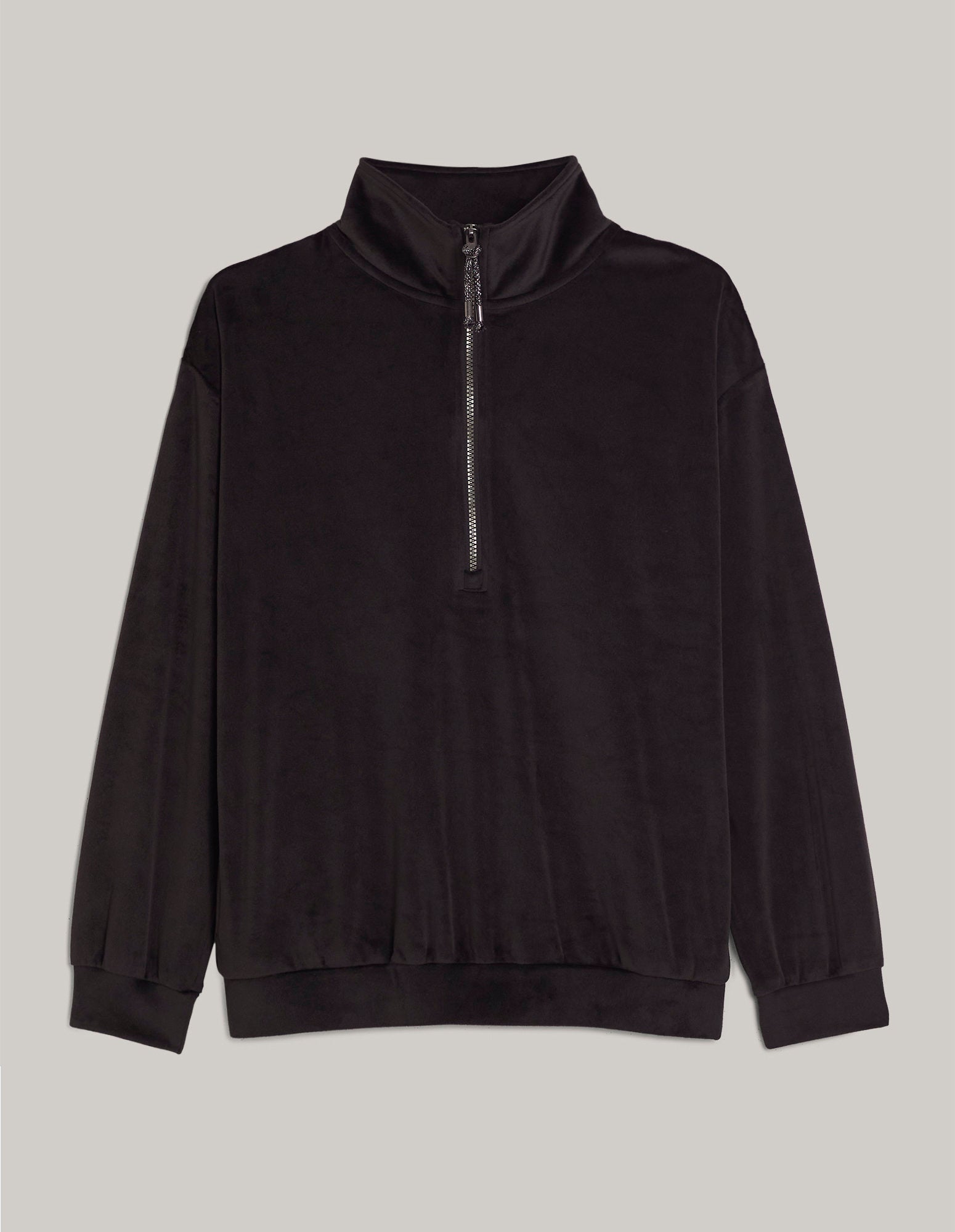 Black Sweatshirt_AMAD163026_072_06