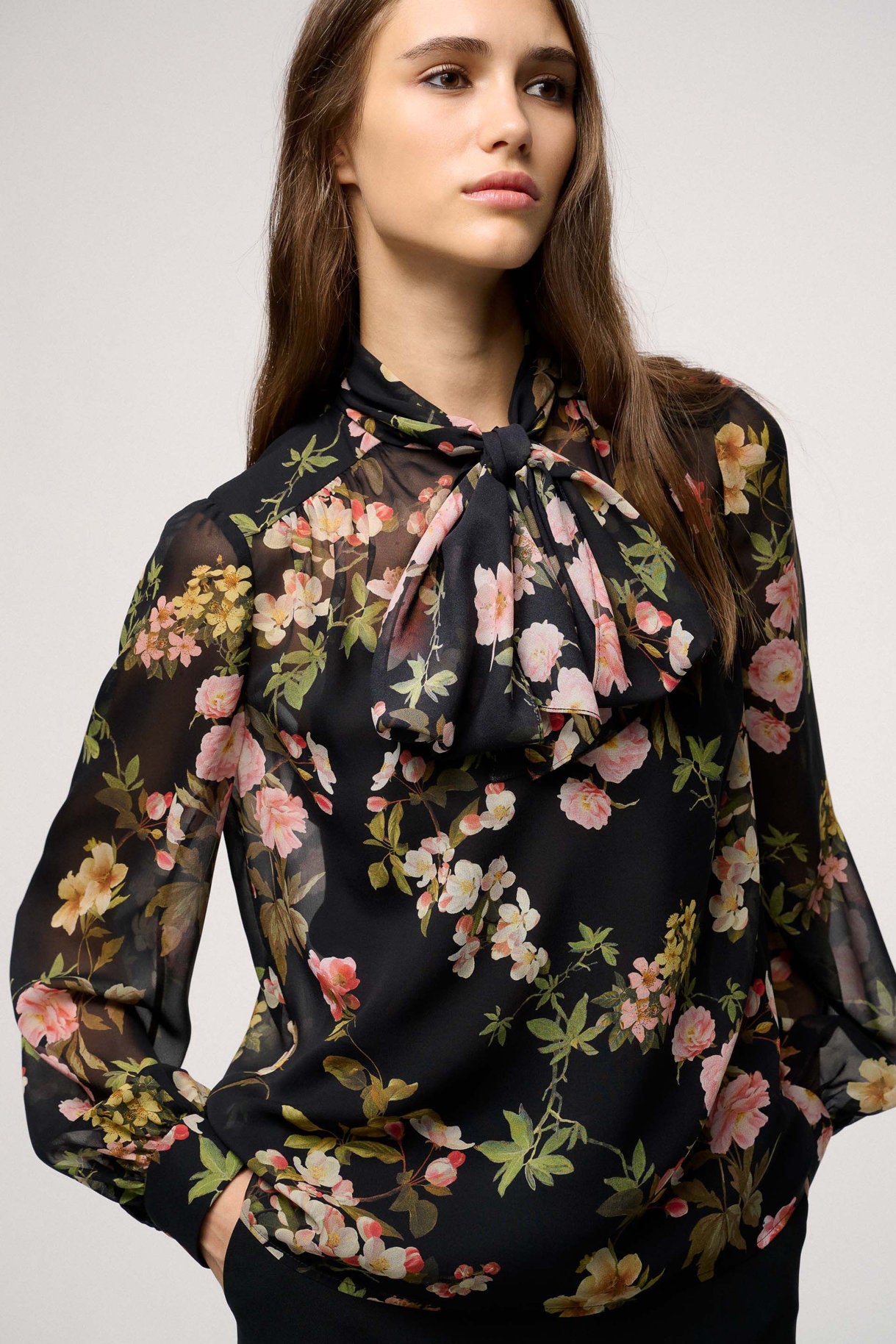 Baleno Silk Blouse_BALENO_4397_03