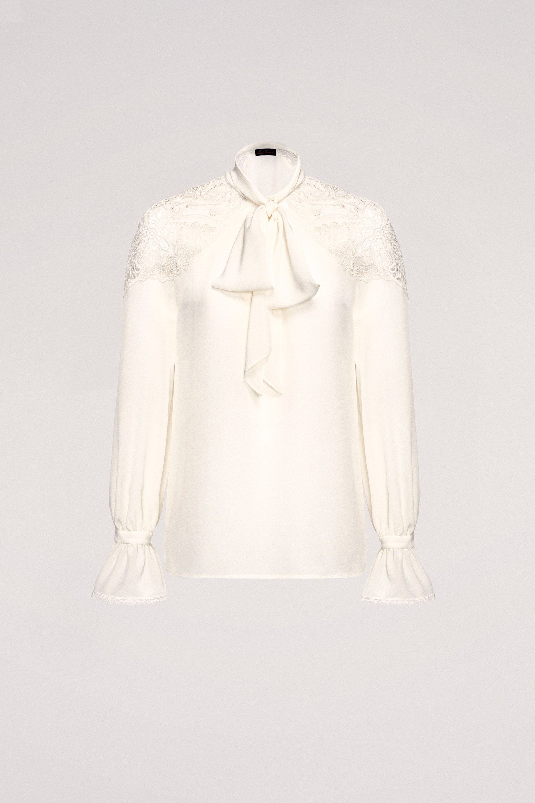 Buona Lace Blouse_BUONA_0204_05
