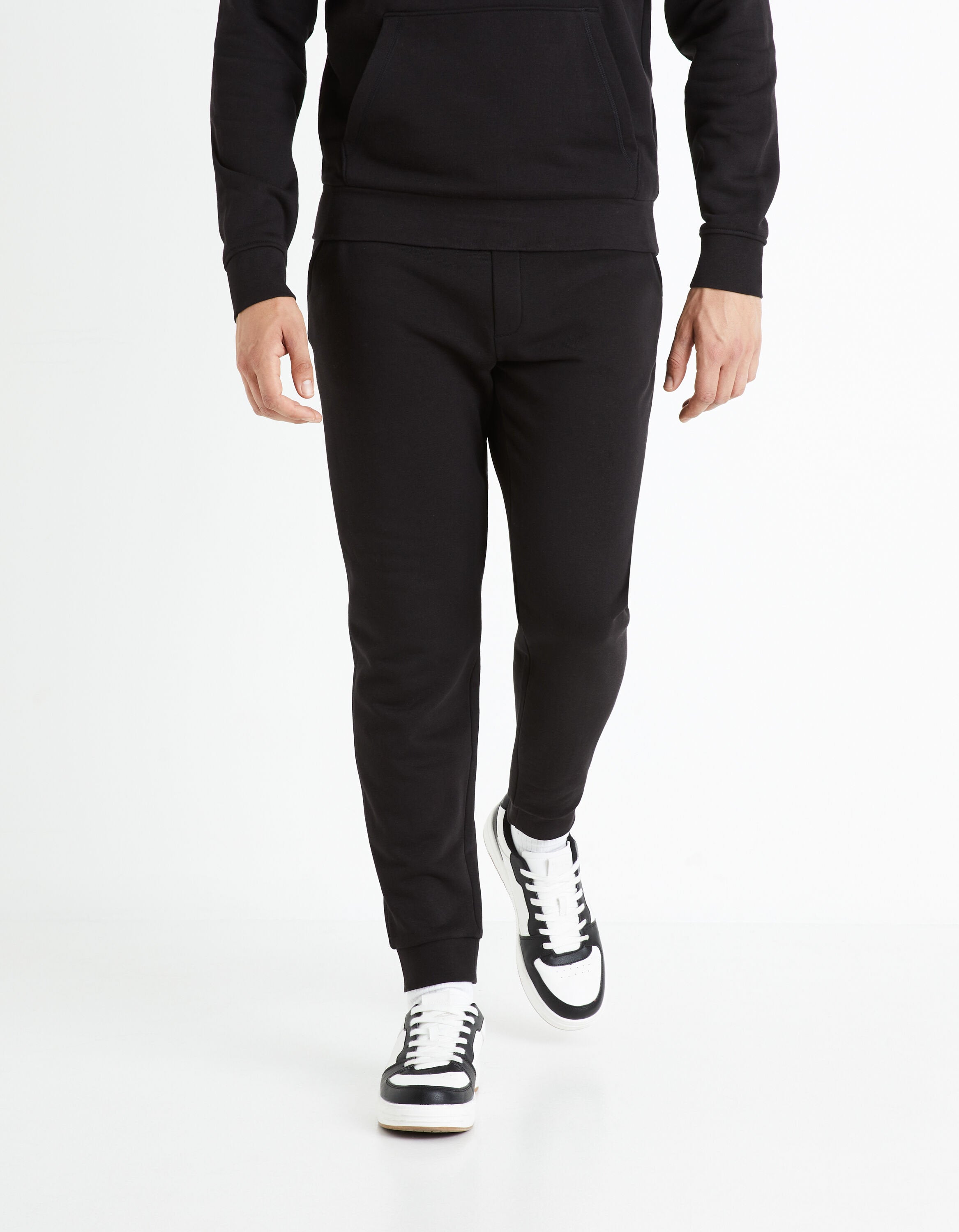 100% Cotton Jogging Pants_FOJOGGIE_BLACK_03
