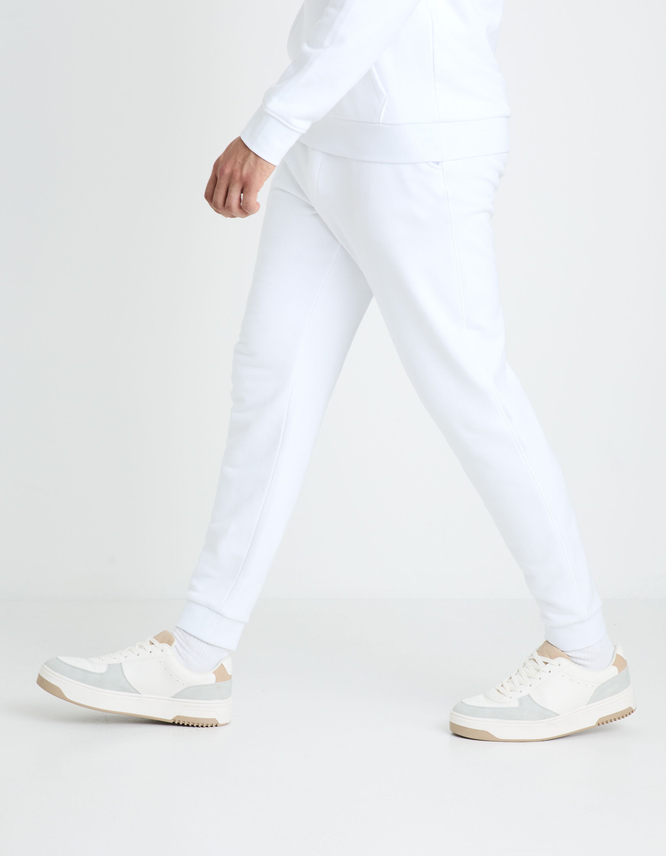 100% Cotton Jogging Pants_FOJOGGIE_OPTICAL WHITE_05