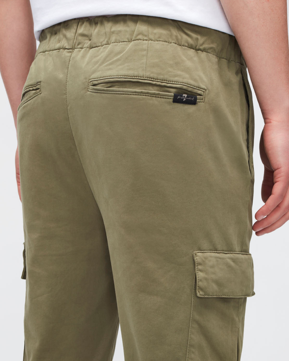 Kaki Cargo Jogger Luxe Performance Sateen Olive Green 7 For All Mankind