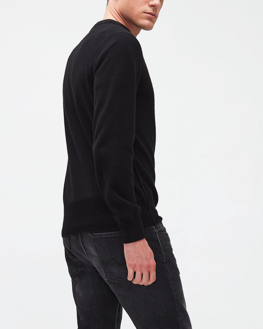 Black Crew Neck Knit Cashmere W/ Stitch Detail Black 7 For All Mankind