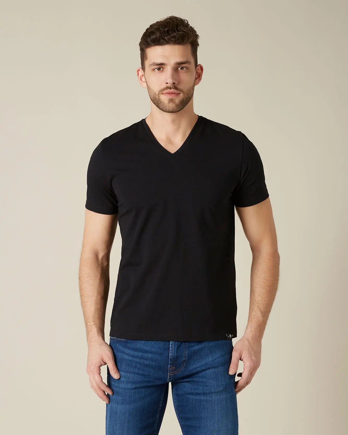 Black V-NECK T-SHIRT Luxe Performance Black - BEVAVA