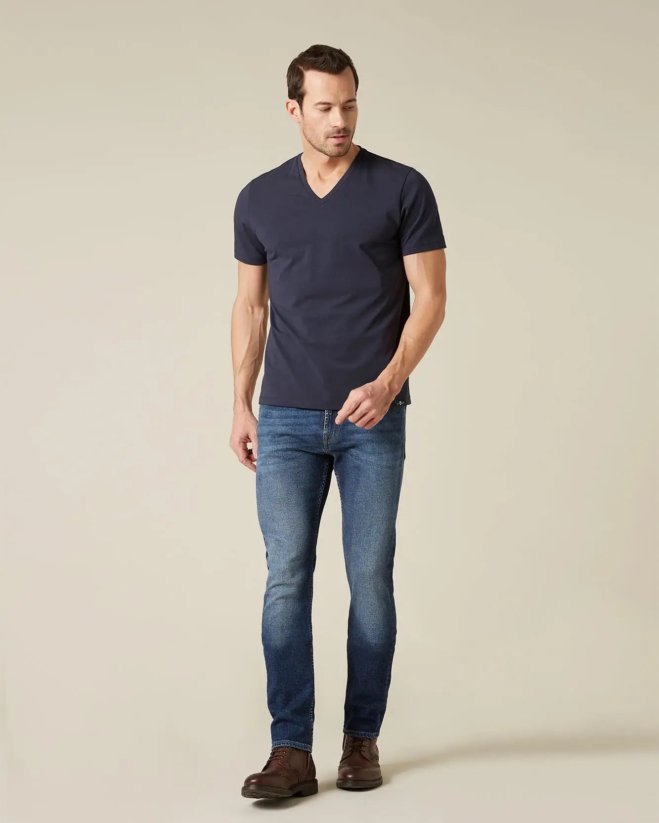 Dark Blue V-NECK T-SHIRT Luxe Performance Navy - BEVAVA