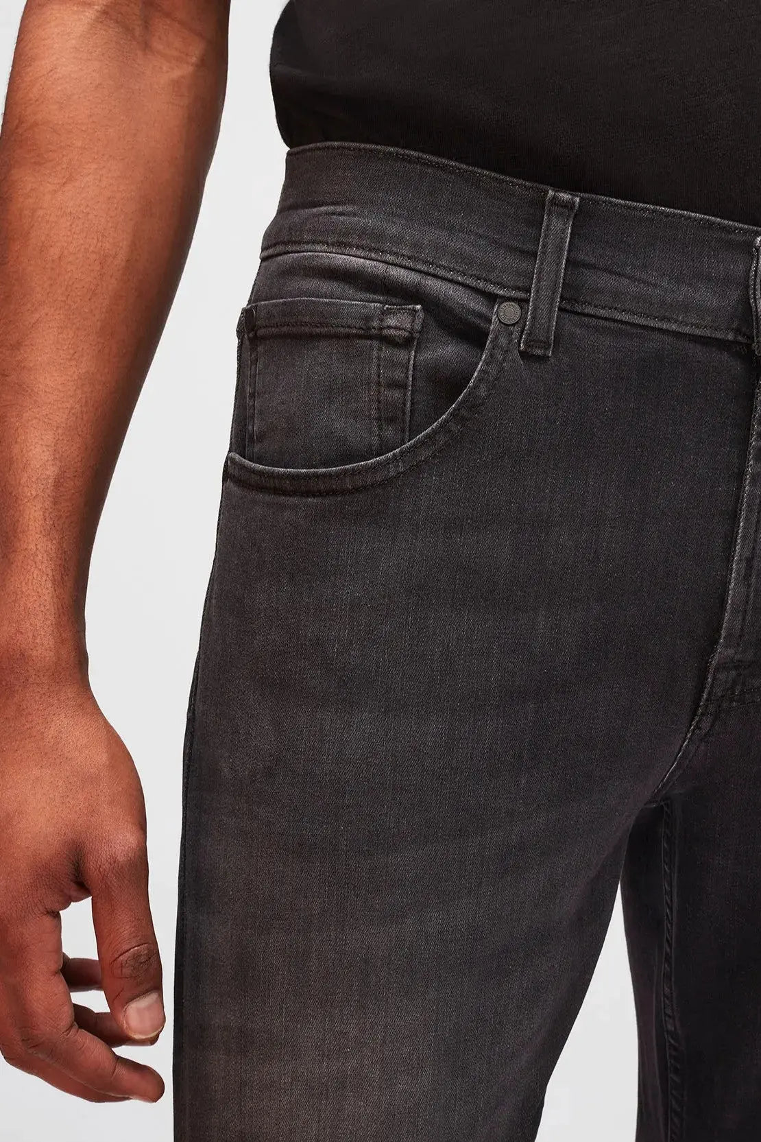 Slimmy Tapered Luxe Performance Plus Washed Black - BEVAVA