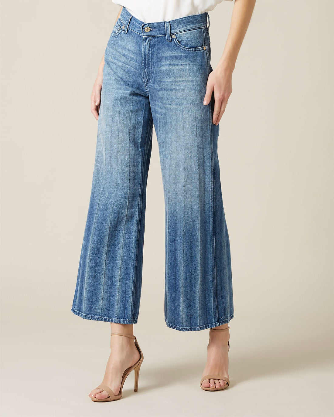 Light Blue LOTTA CROPPED Unfolded 7 For All Mankind