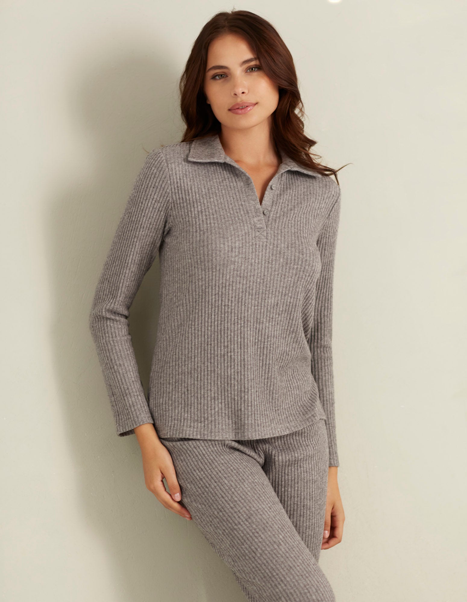 Grey Long-Sleeve T-Shirt_PPTD163004_066_01