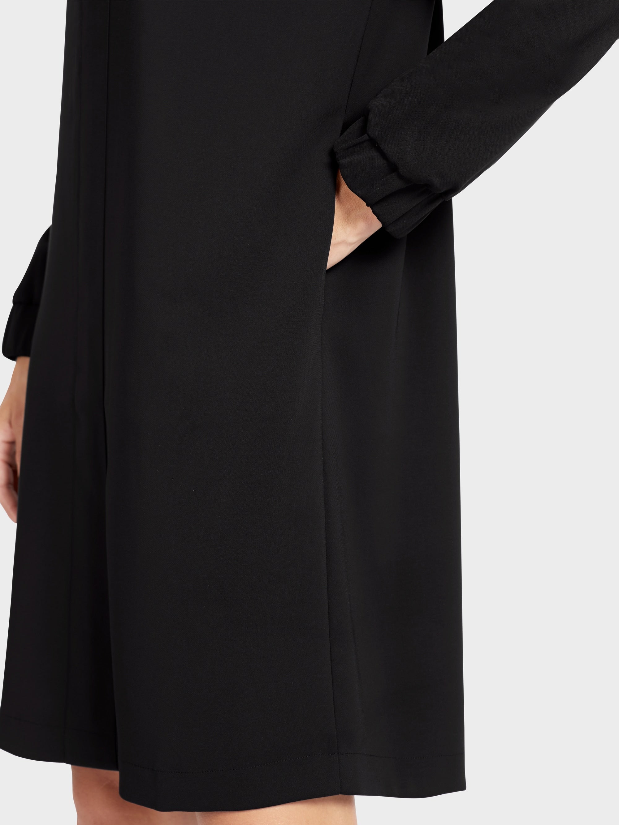 Short Sporty Dress Marc Cain